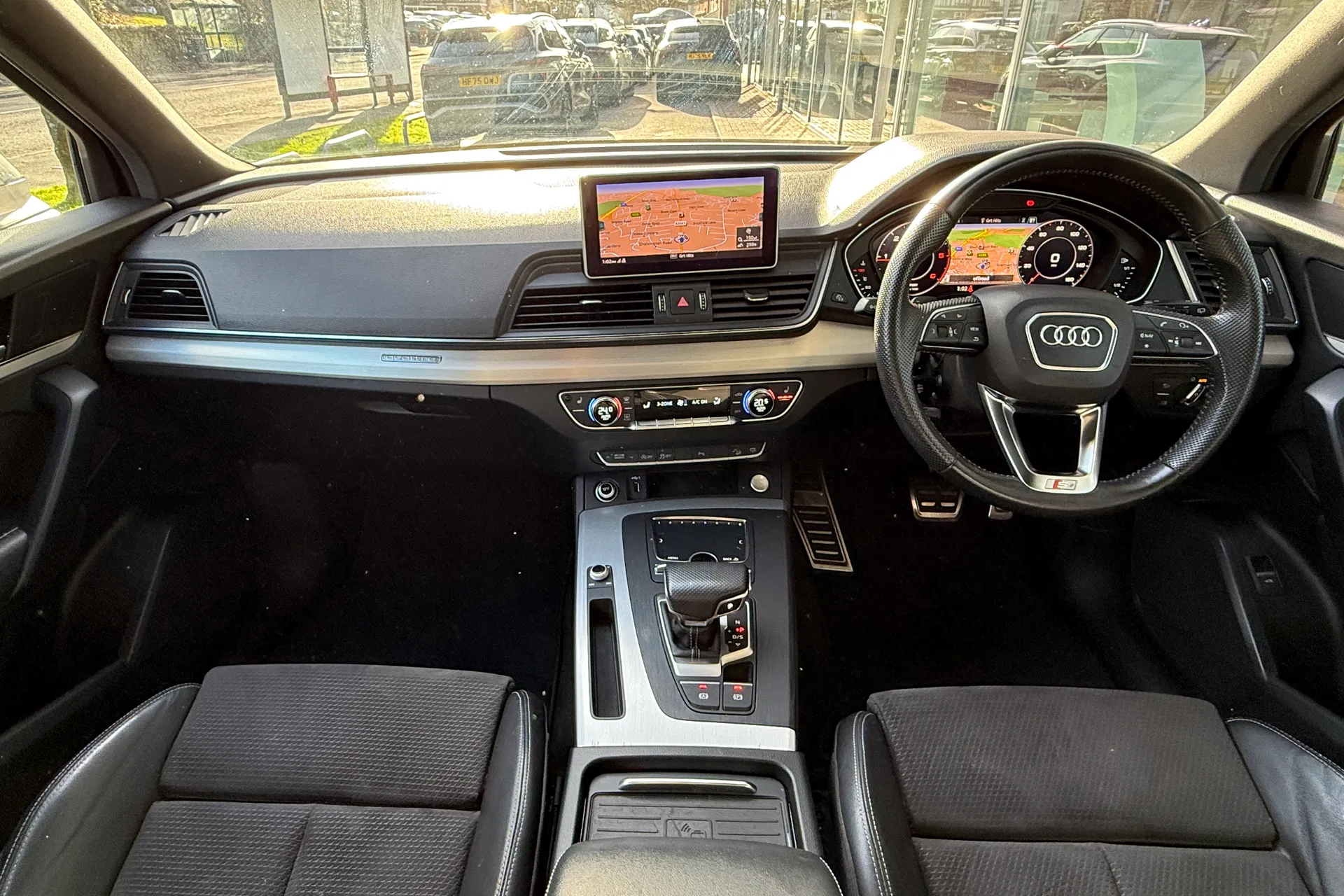 Audi Q5 thumbnail image number 43