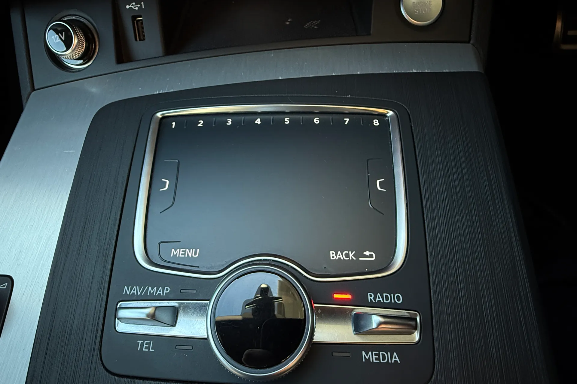 Audi Q5 thumbnail image number 8