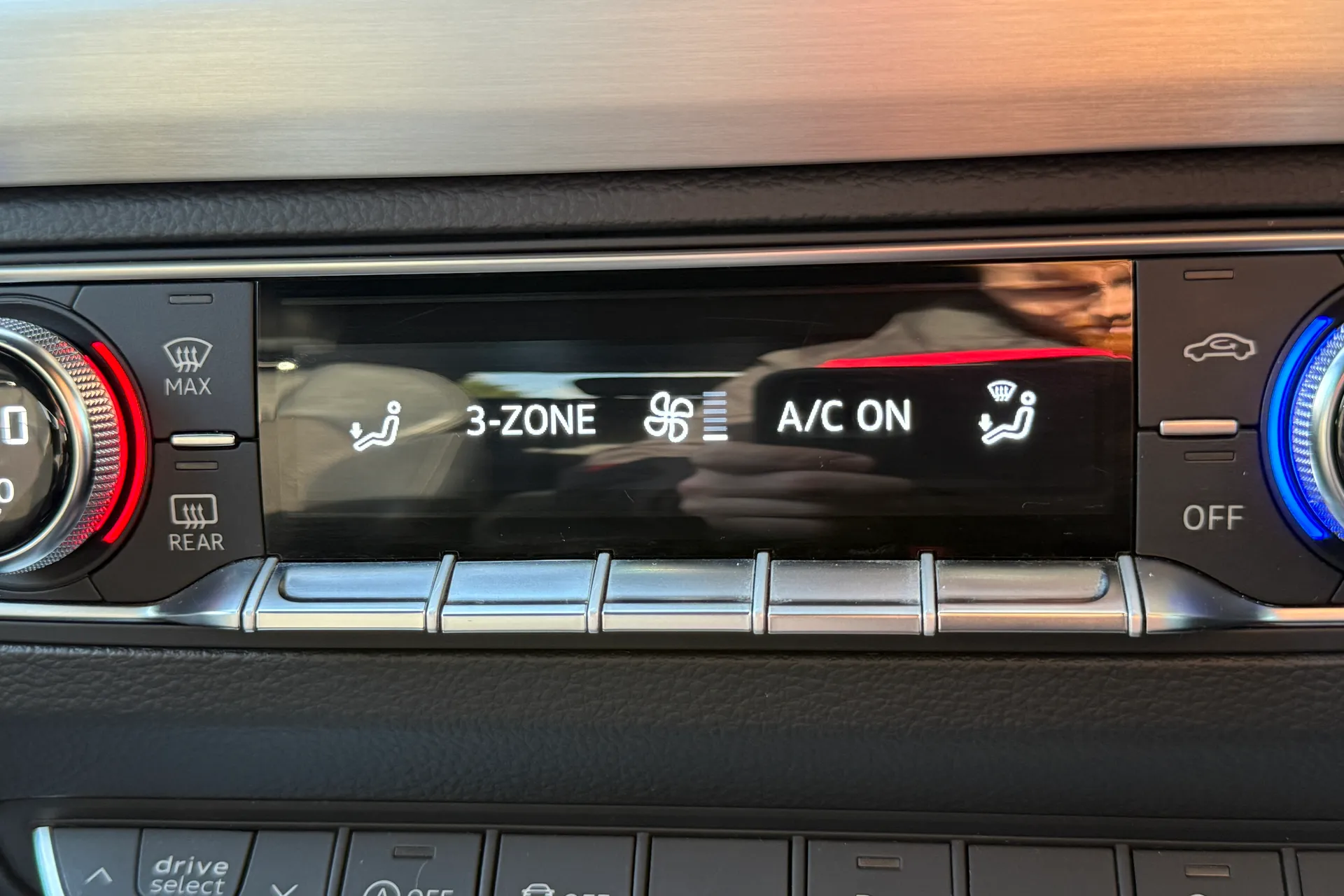 Audi Q5 thumbnail image number 22