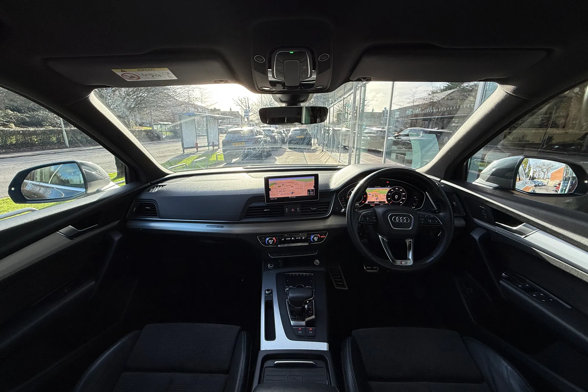 Audi Q5 thumbnail image number 3