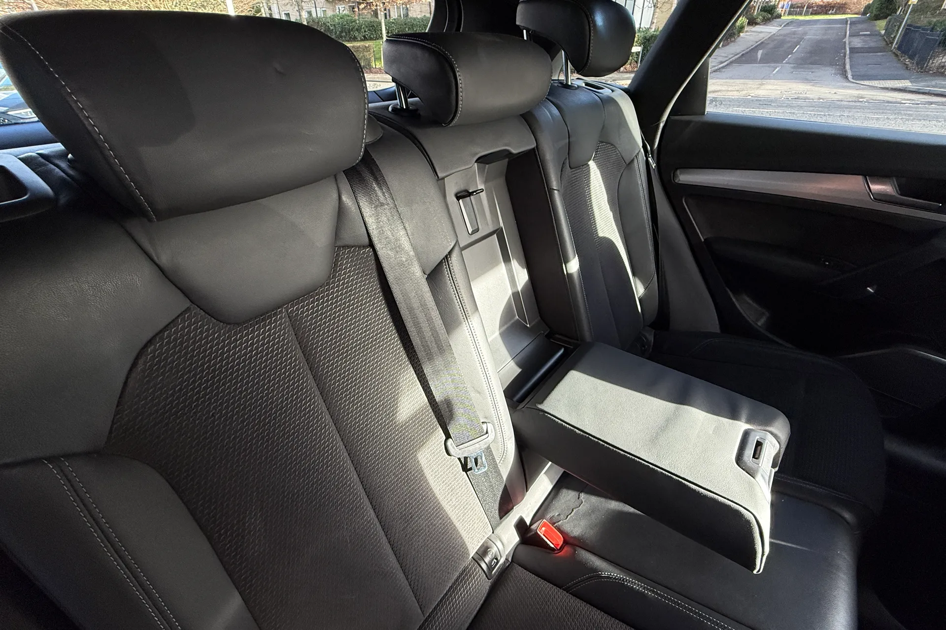 Audi Q5 thumbnail image number 41