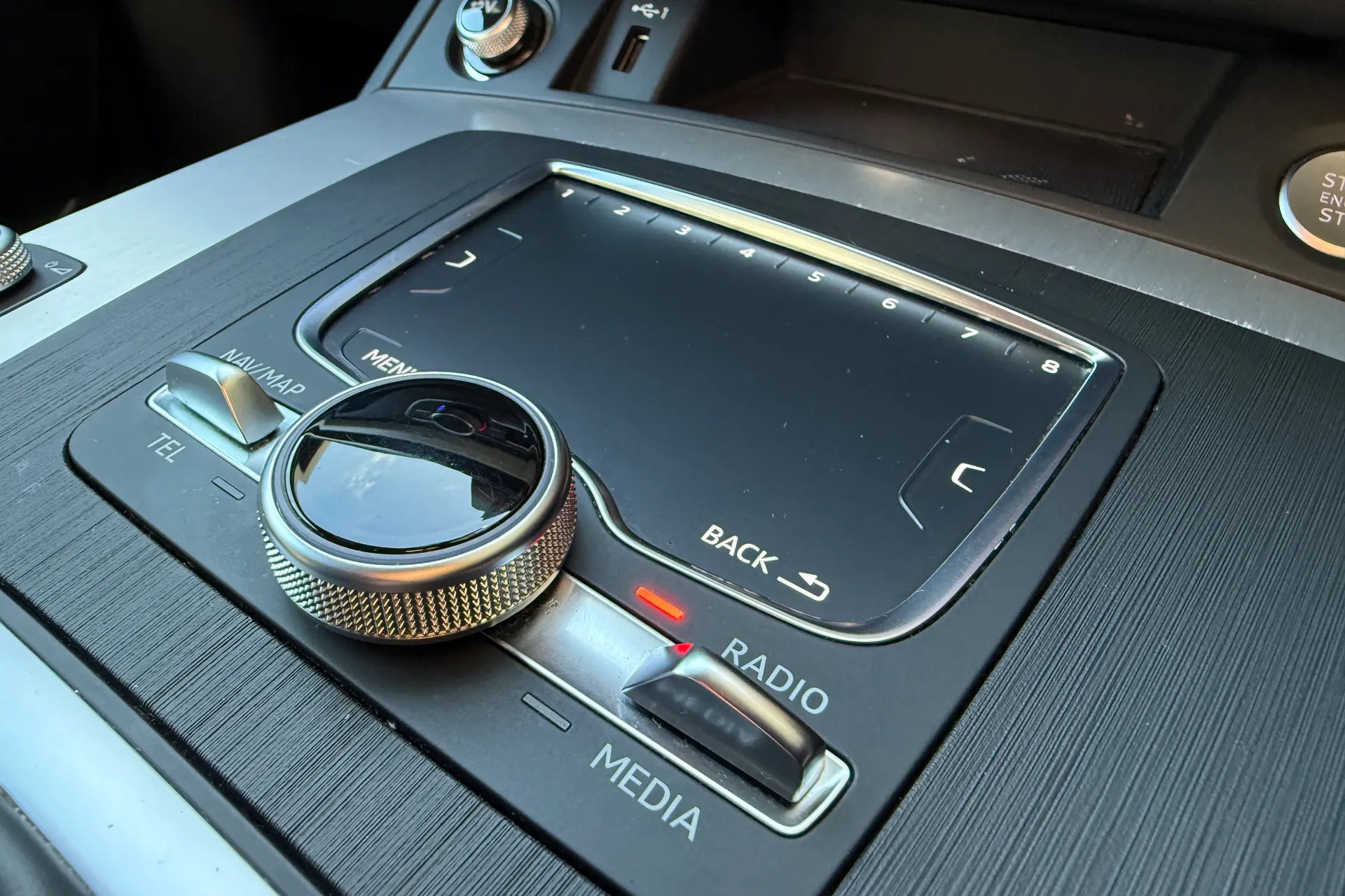 Audi Q5 thumbnail image number 7