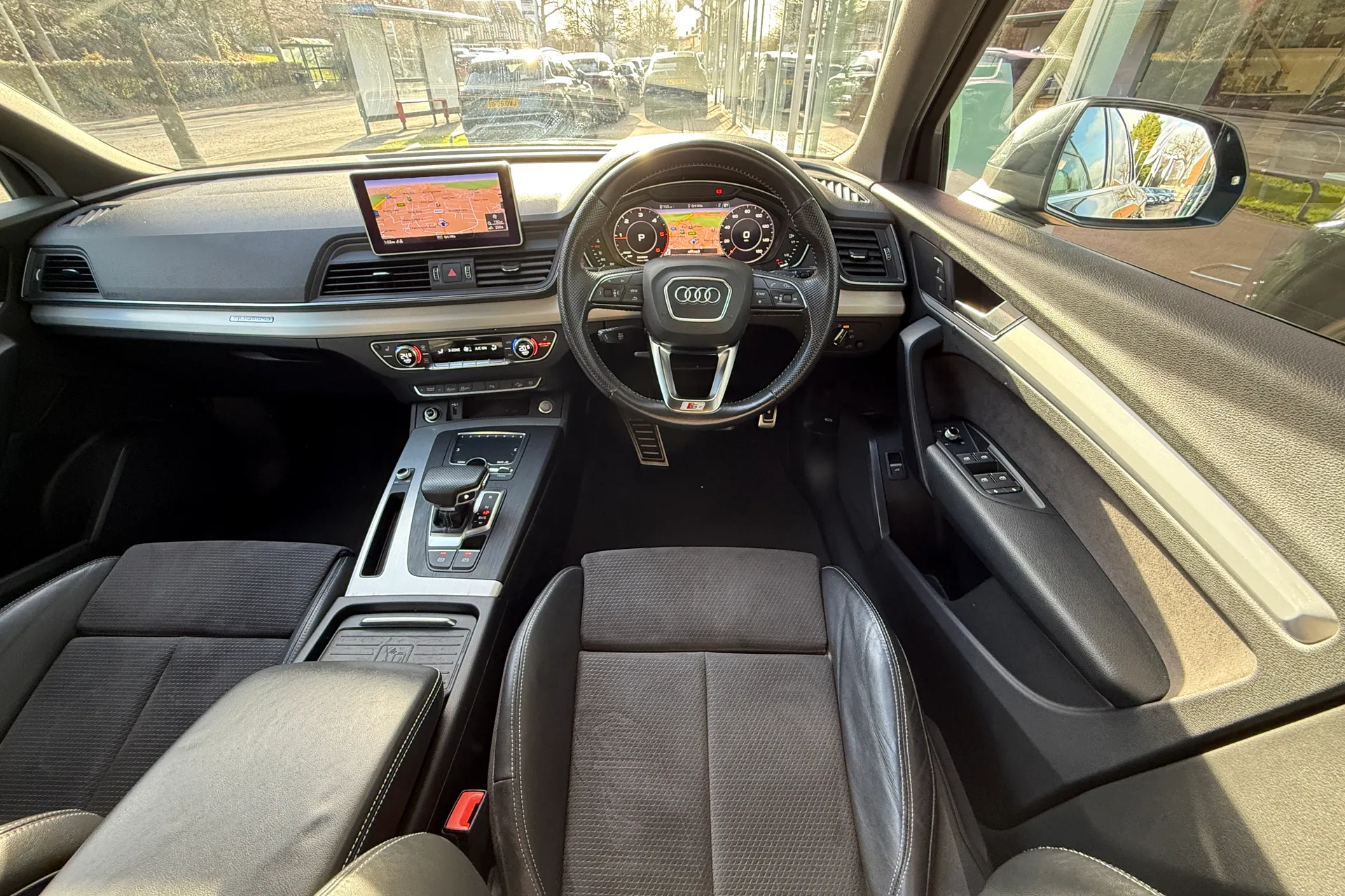 Audi Q5 thumbnail image number 45