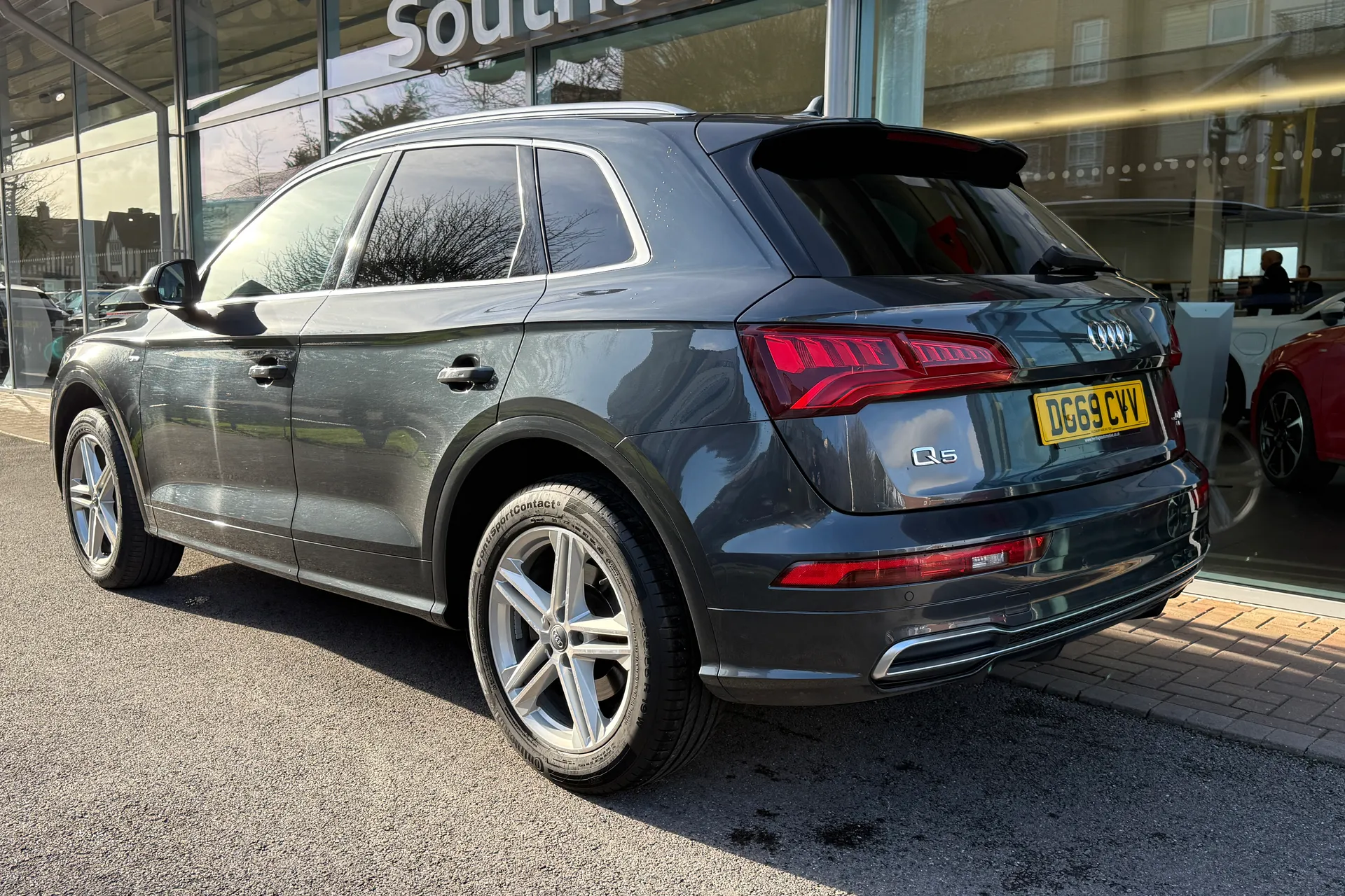 Audi Q5 thumbnail image number 58