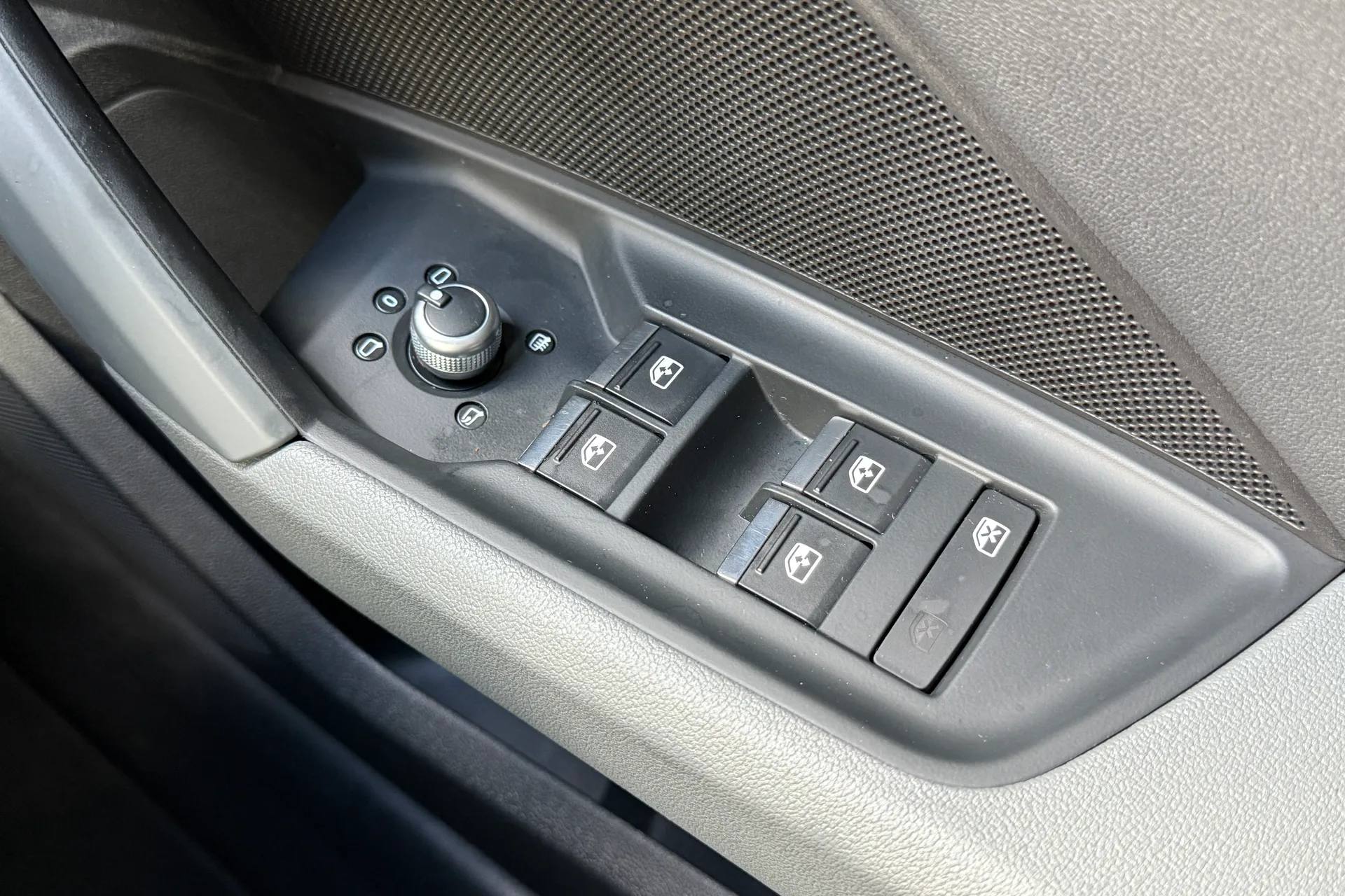 Audi A3 thumbnail image number 22