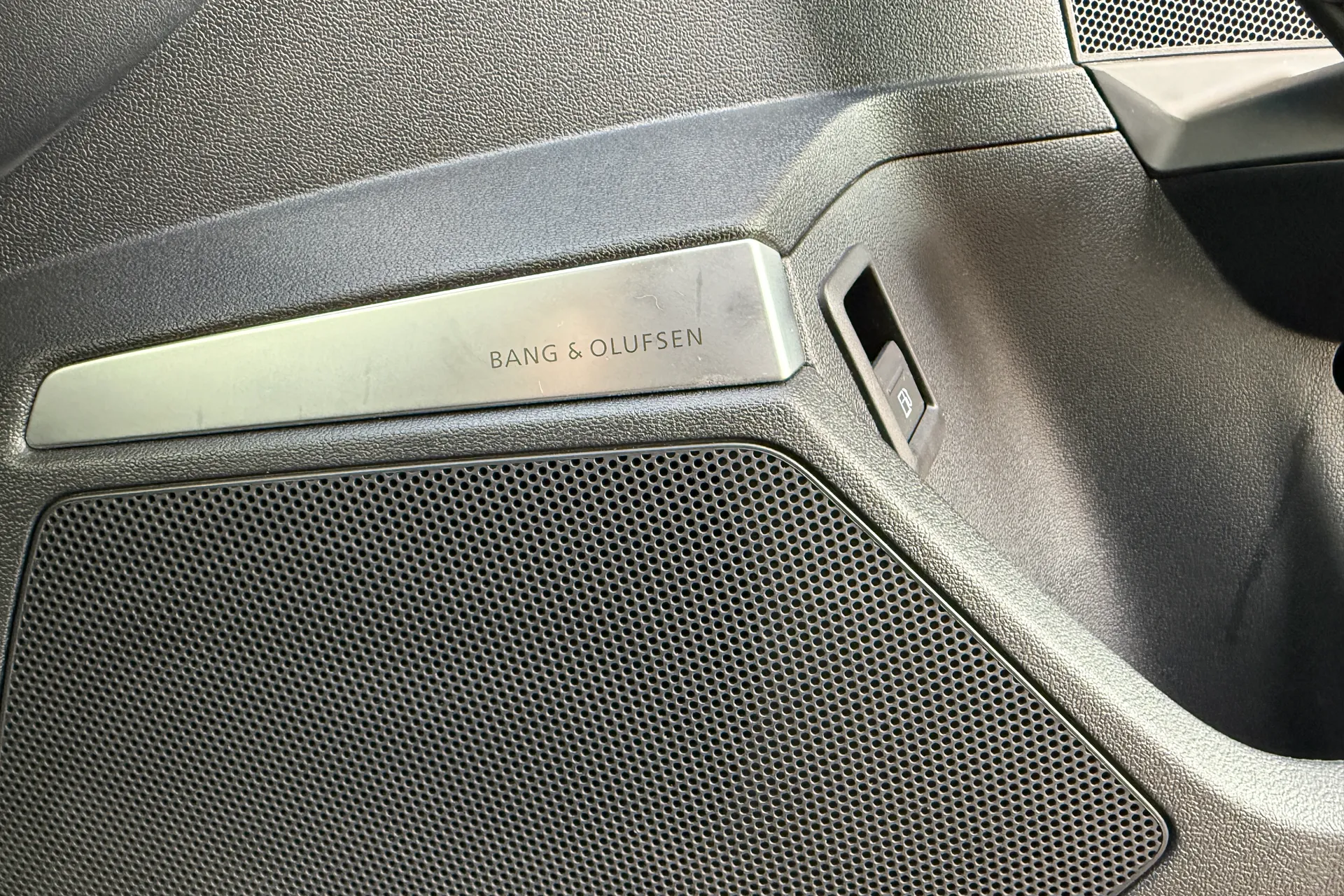 Audi A3 thumbnail image number 25