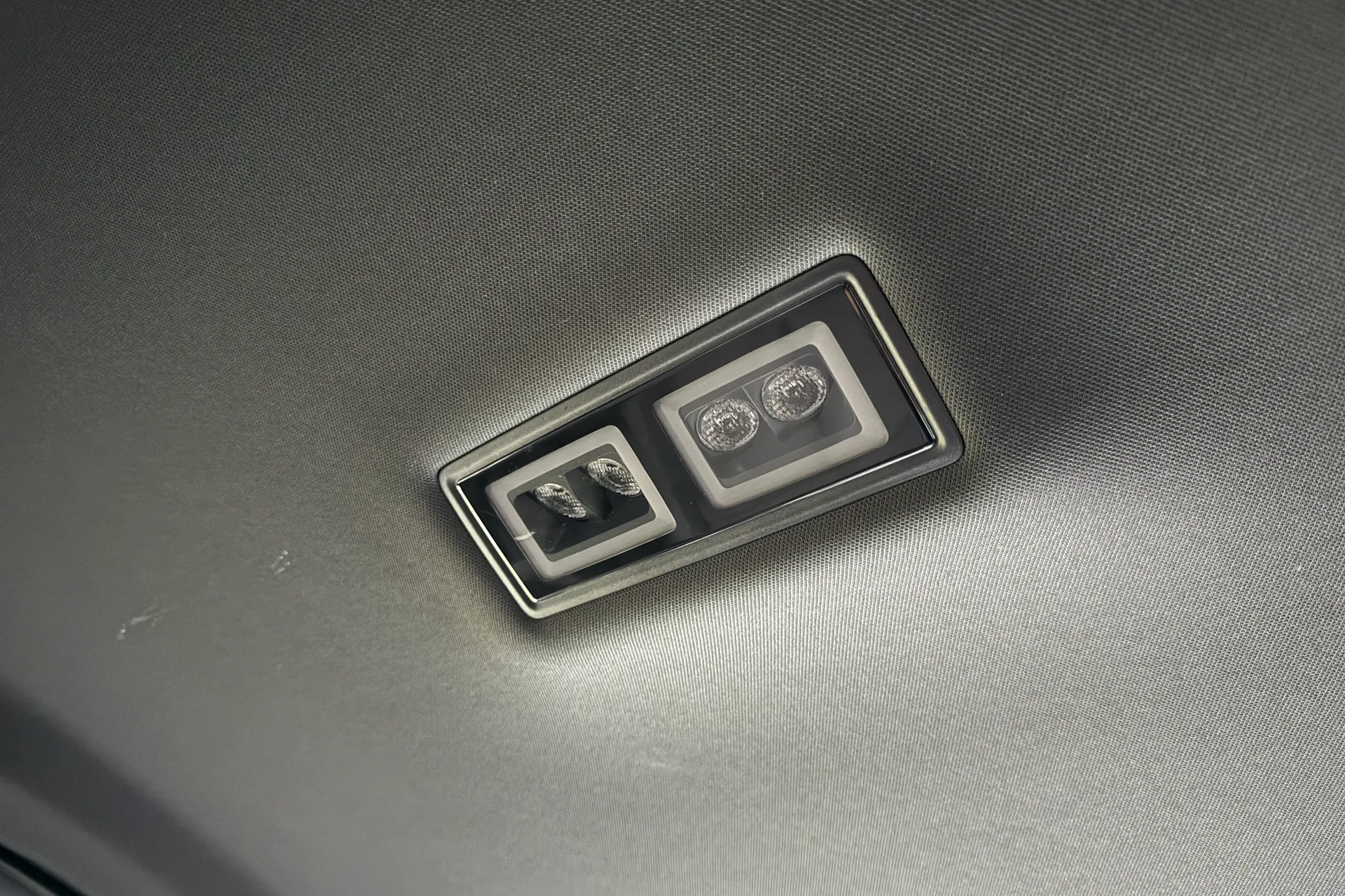 Audi Q4 thumbnail image number 45