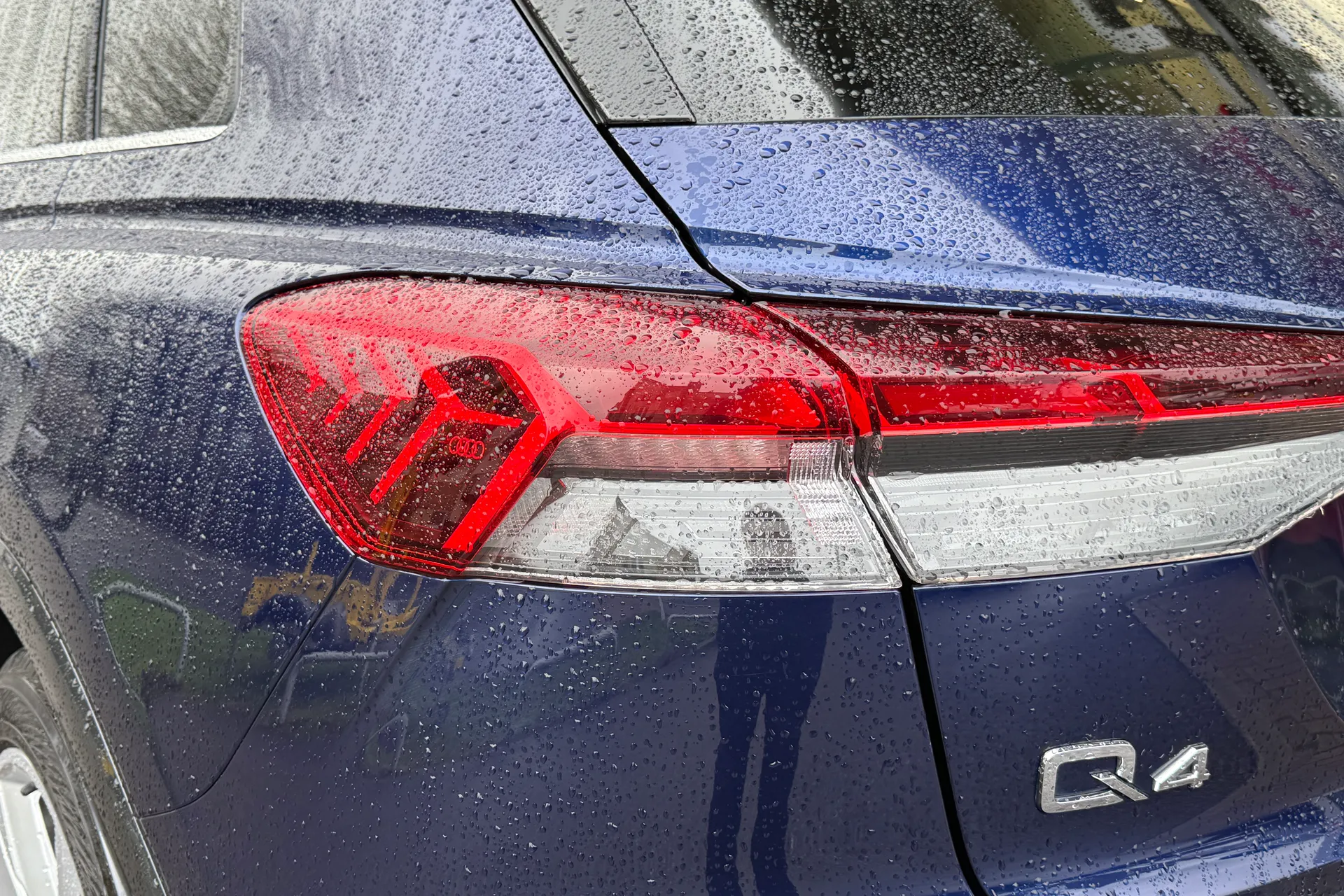 Audi Q4 thumbnail image number 54