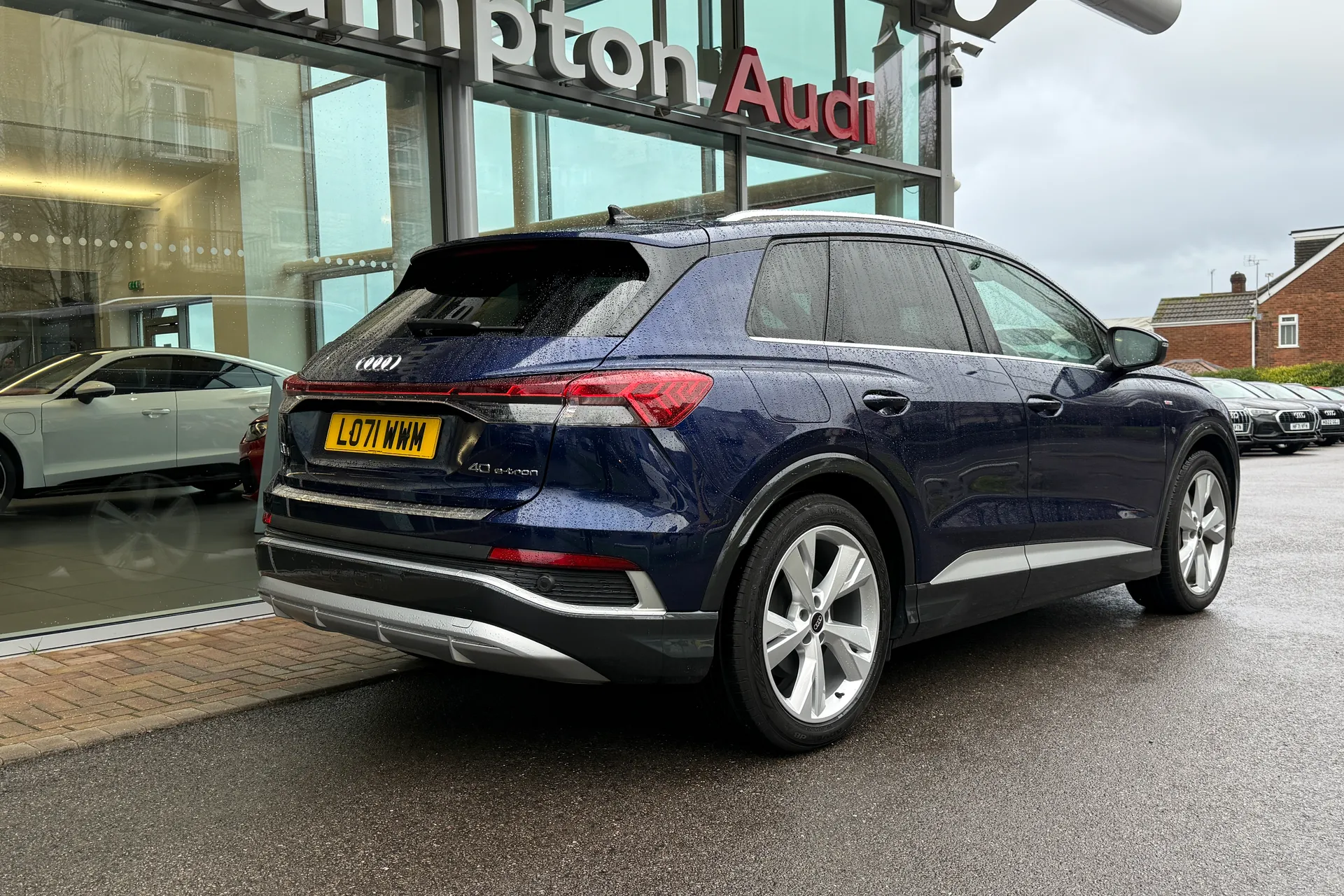 Audi Q4 thumbnail image number 68