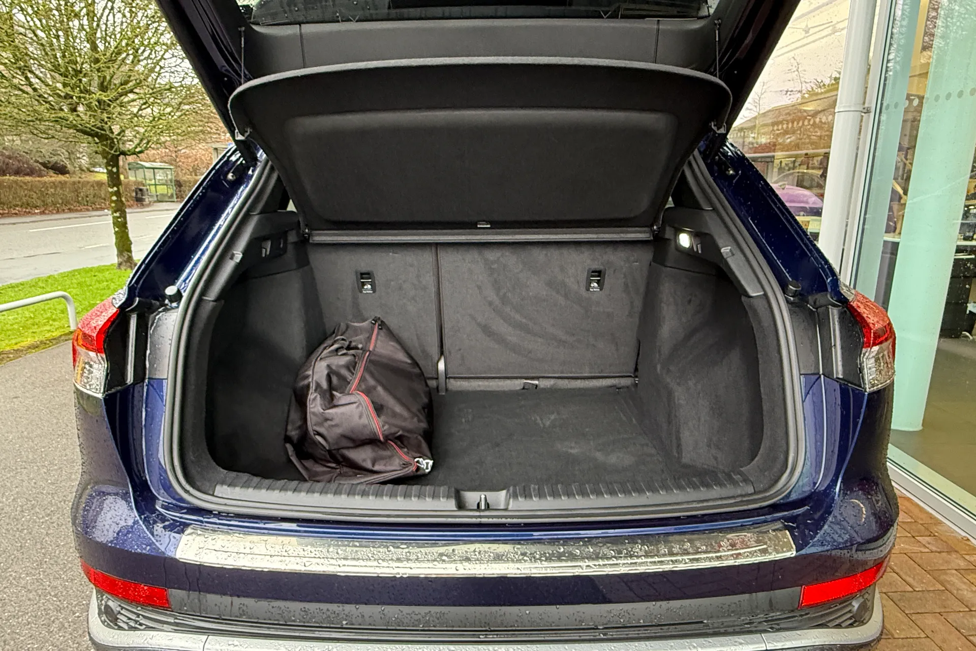 Audi Q4 thumbnail image number 52