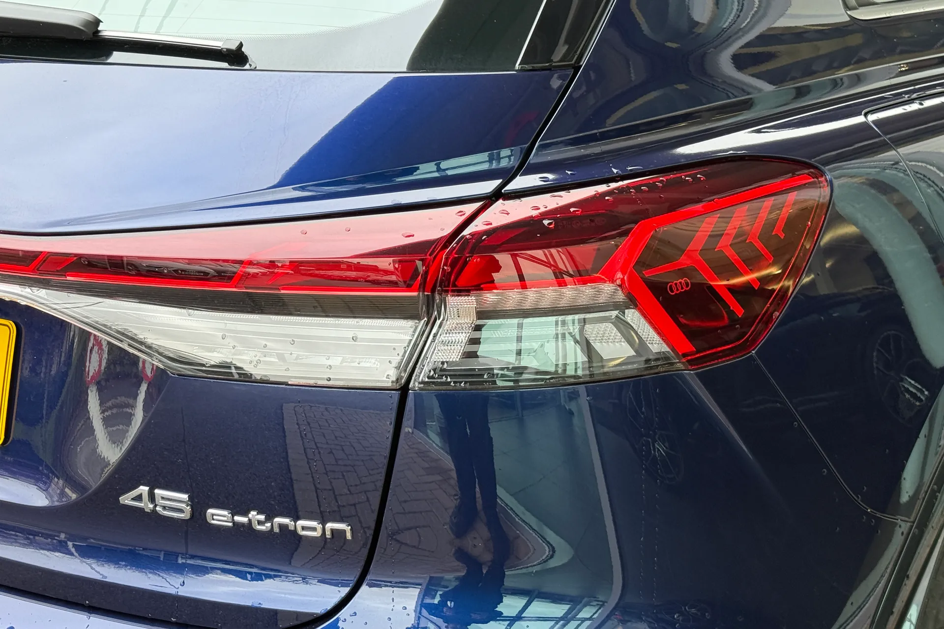 Audi Q4 thumbnail image number 40