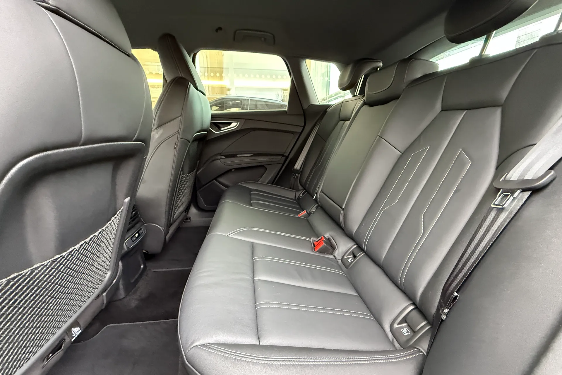 Audi Q4 thumbnail image number 47