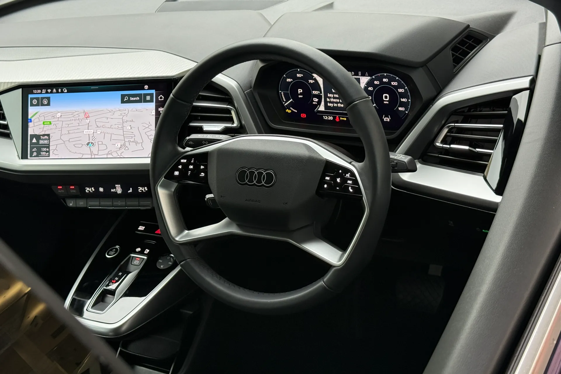 Audi Q4 thumbnail image number 29