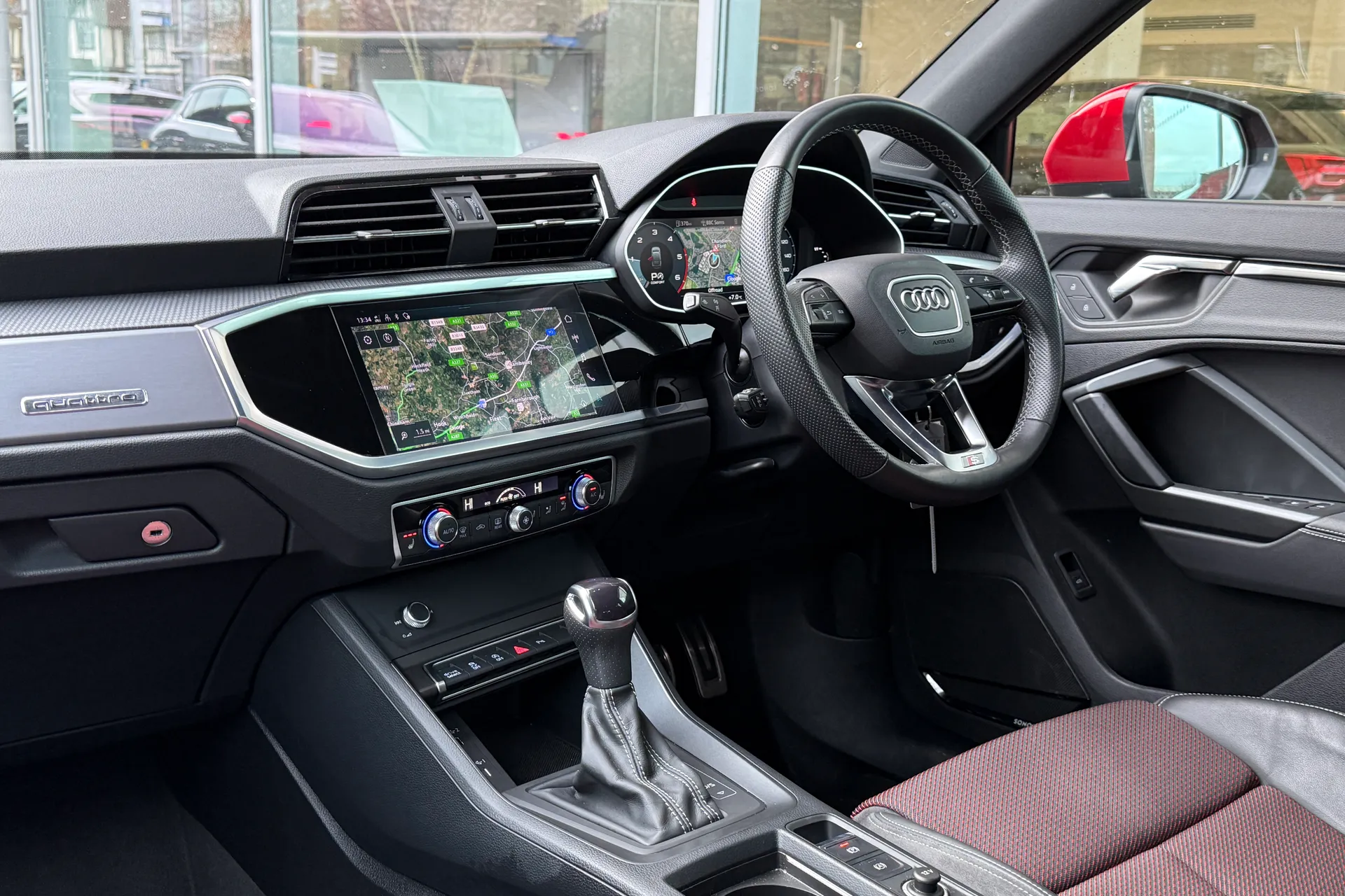 Audi Q3 thumbnail image number 48