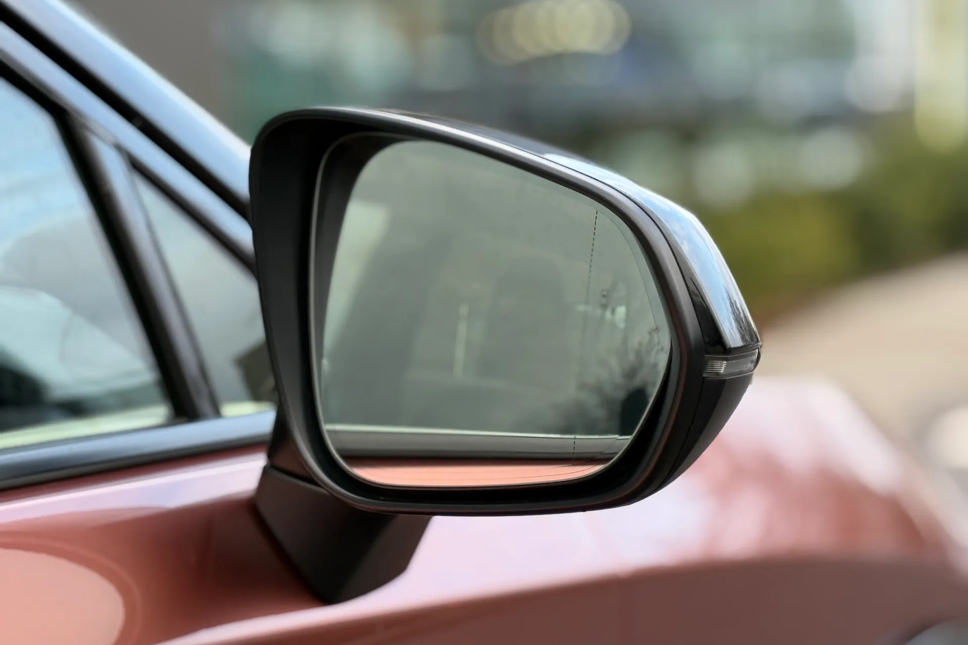 LEXUS RZ thumbnail image number 14