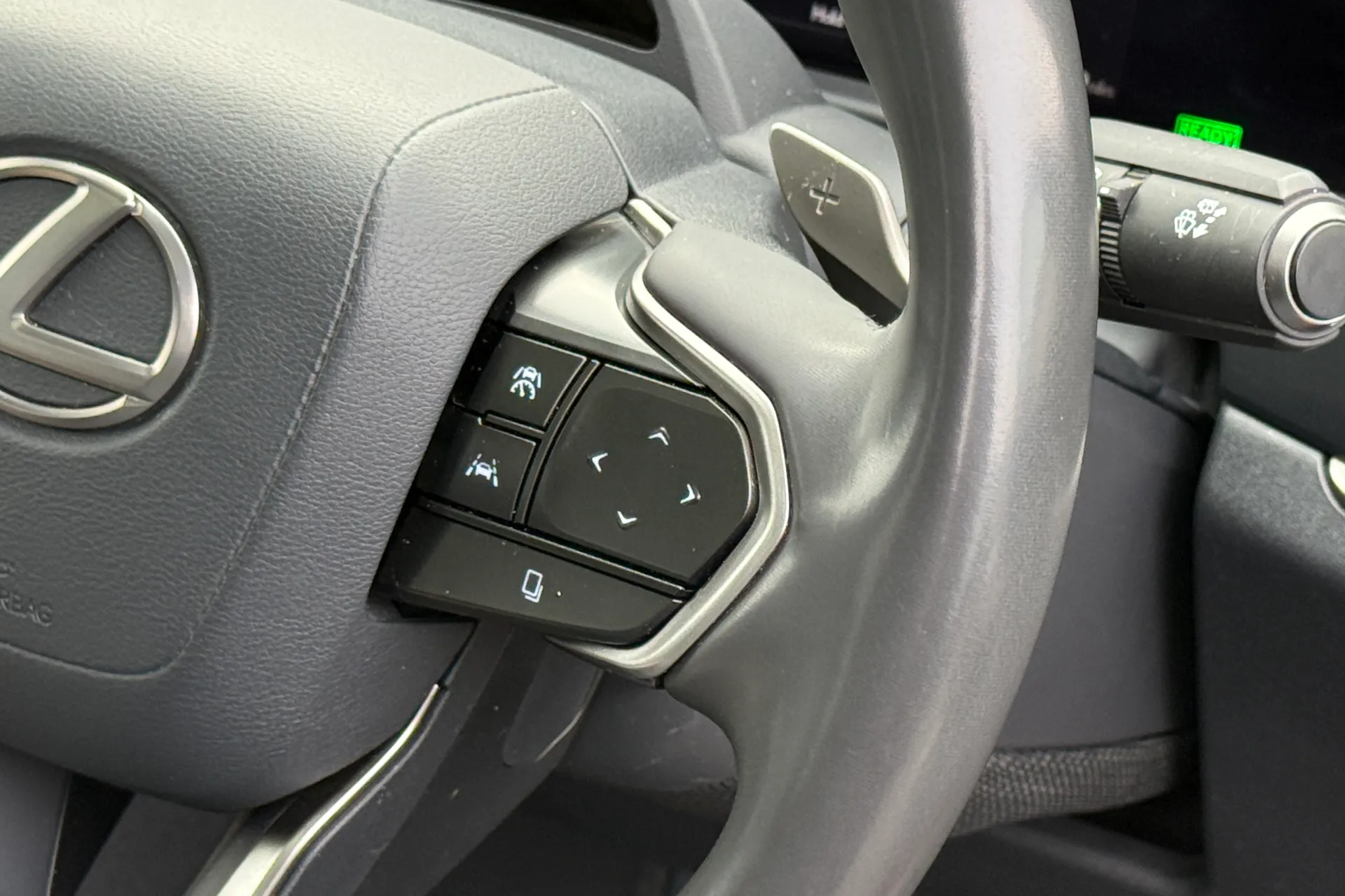 LEXUS RZ thumbnail image number 46