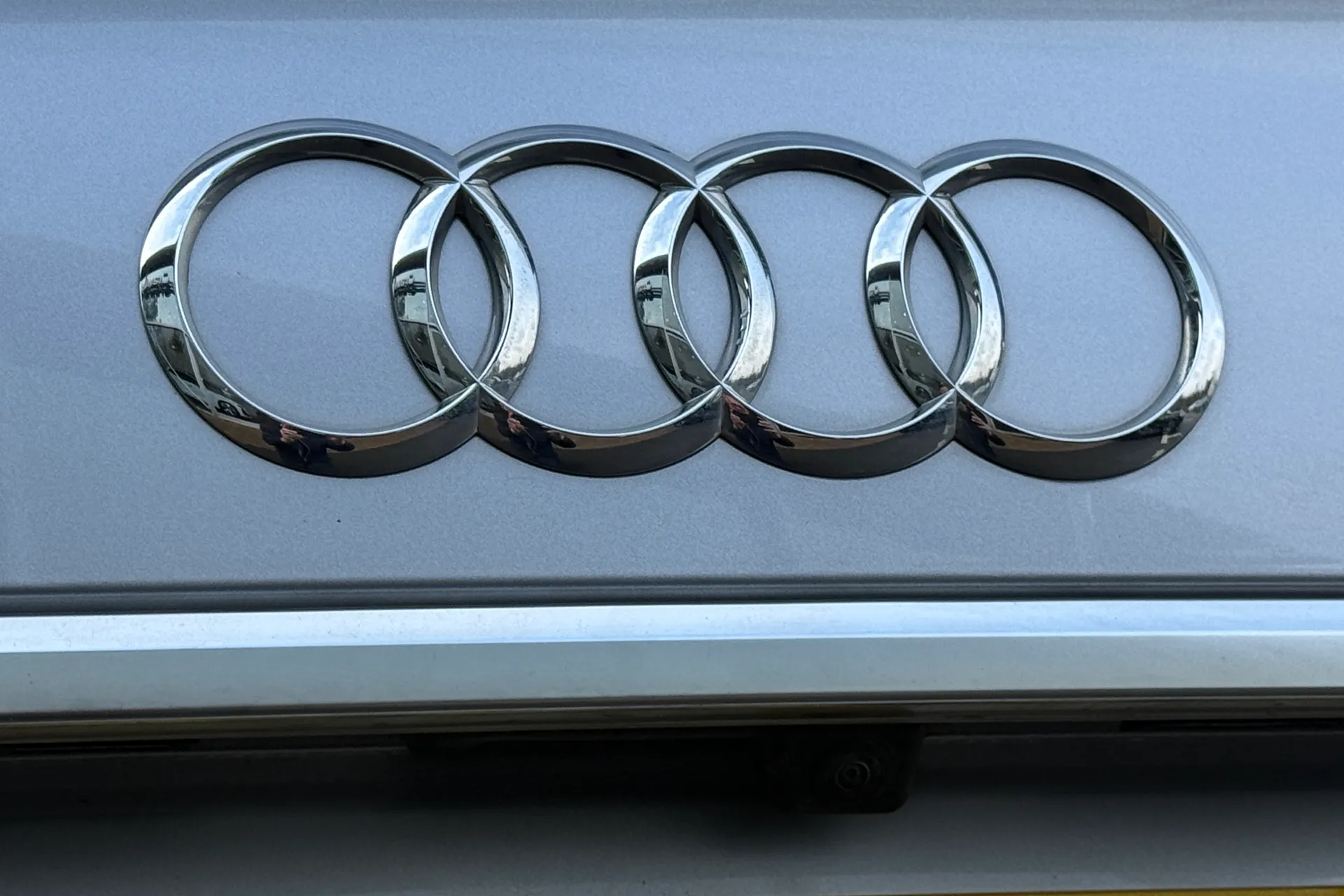 Audi Q5 thumbnail image number 31