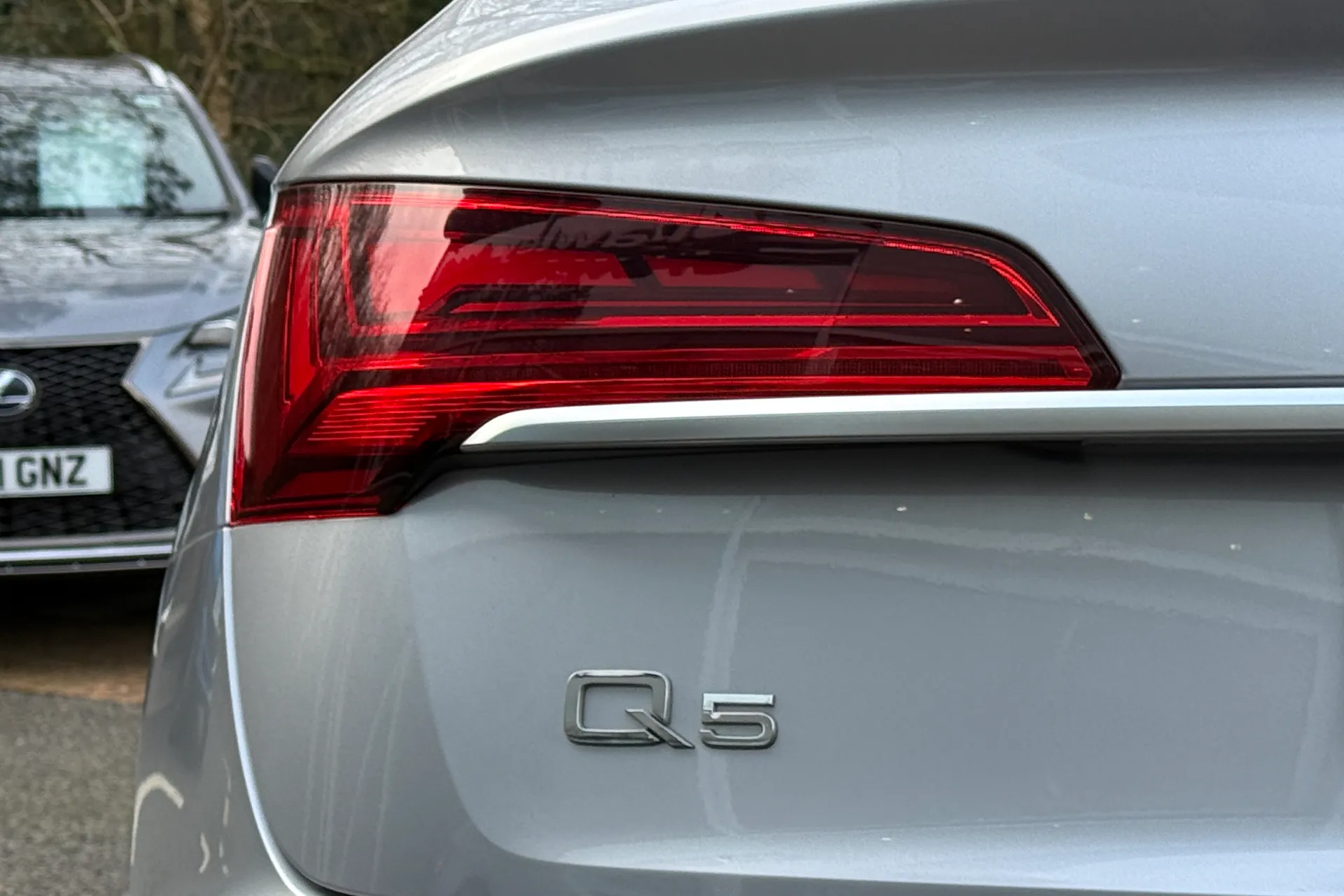 Audi Q5 thumbnail image number 30