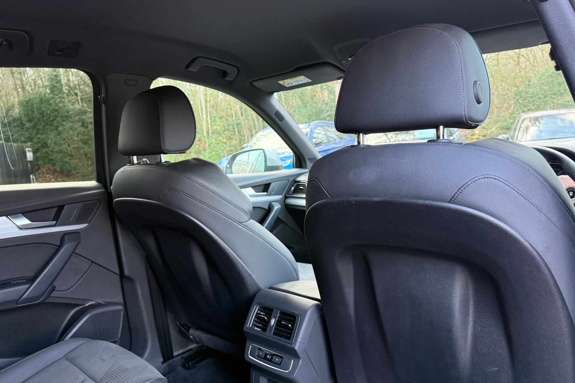 Audi Q5 thumbnail image number 12