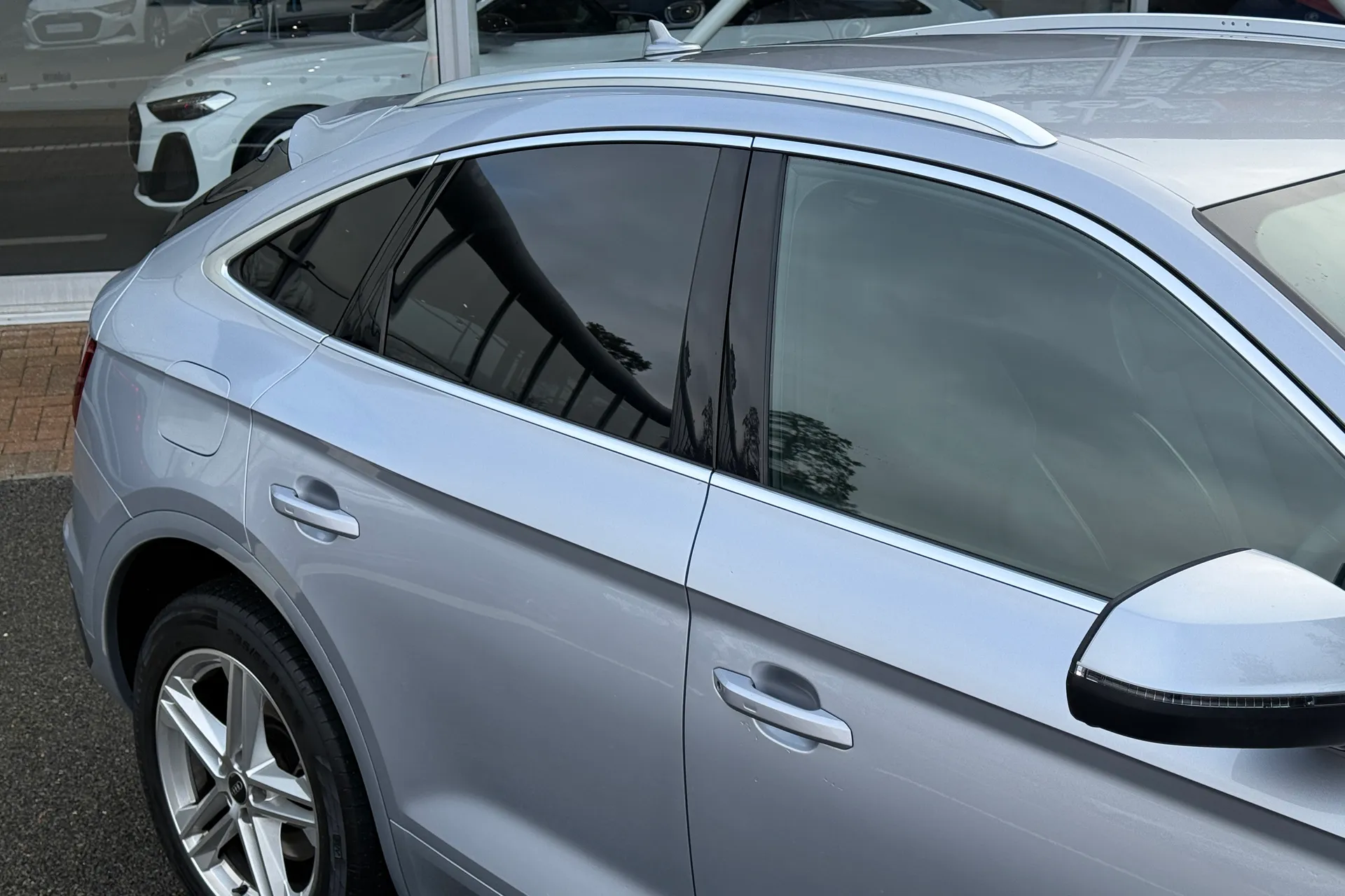 Audi Q5 thumbnail image number 52