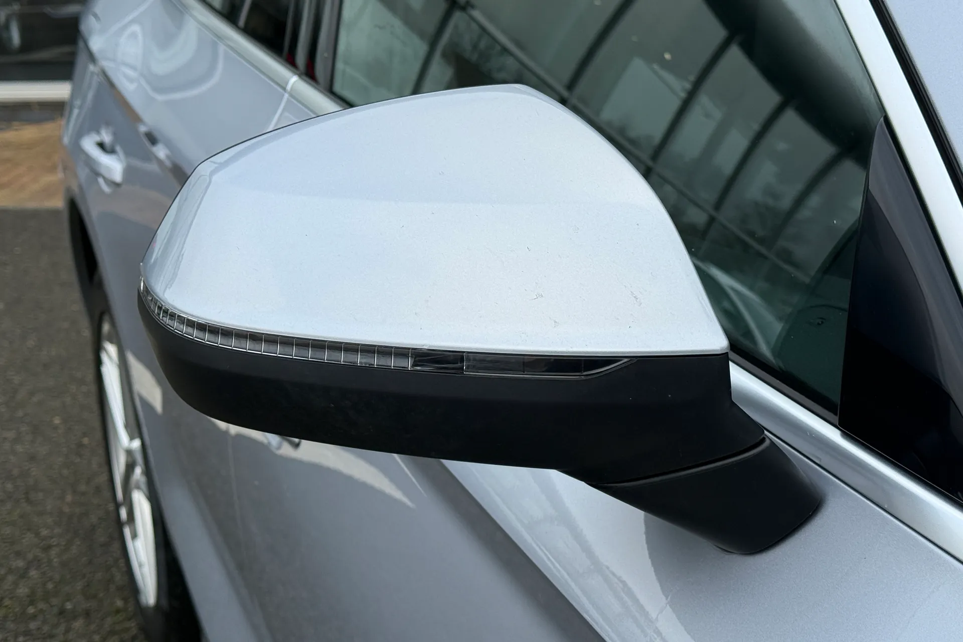 Audi Q5 thumbnail image number 38