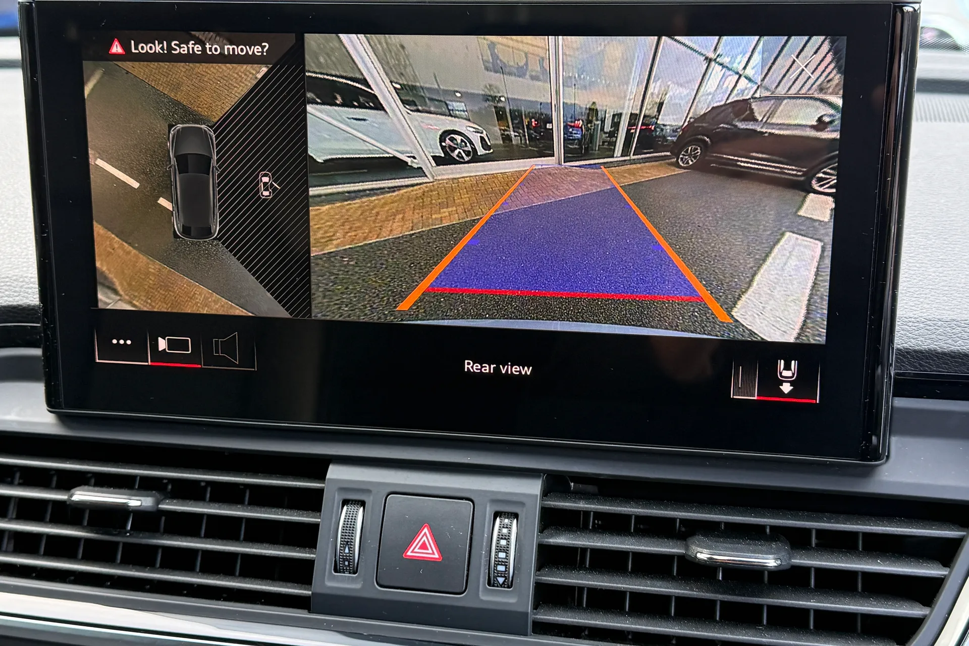 Audi Q5 thumbnail image number 6