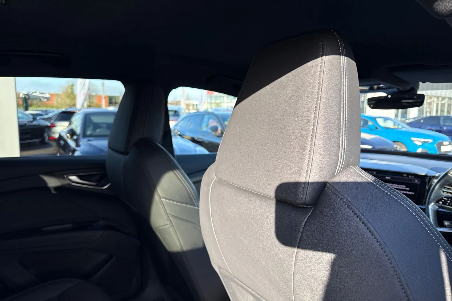 Audi Q4 thumbnail image number 39