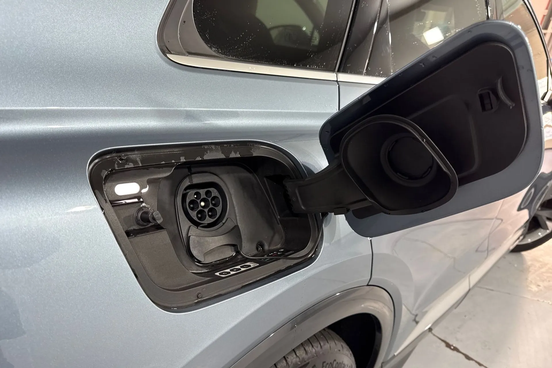 Audi Q4 thumbnail image number 33