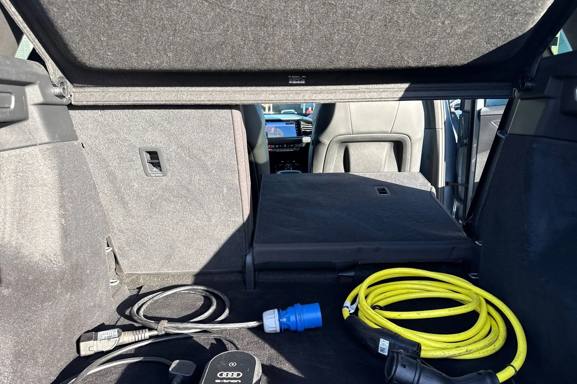 Audi Q4 thumbnail image number 37