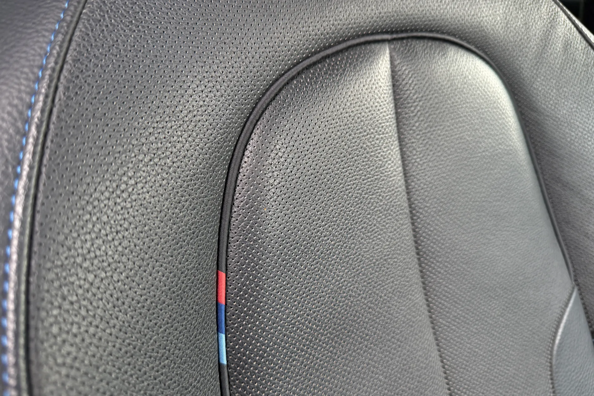 BMW X2 thumbnail image number 31