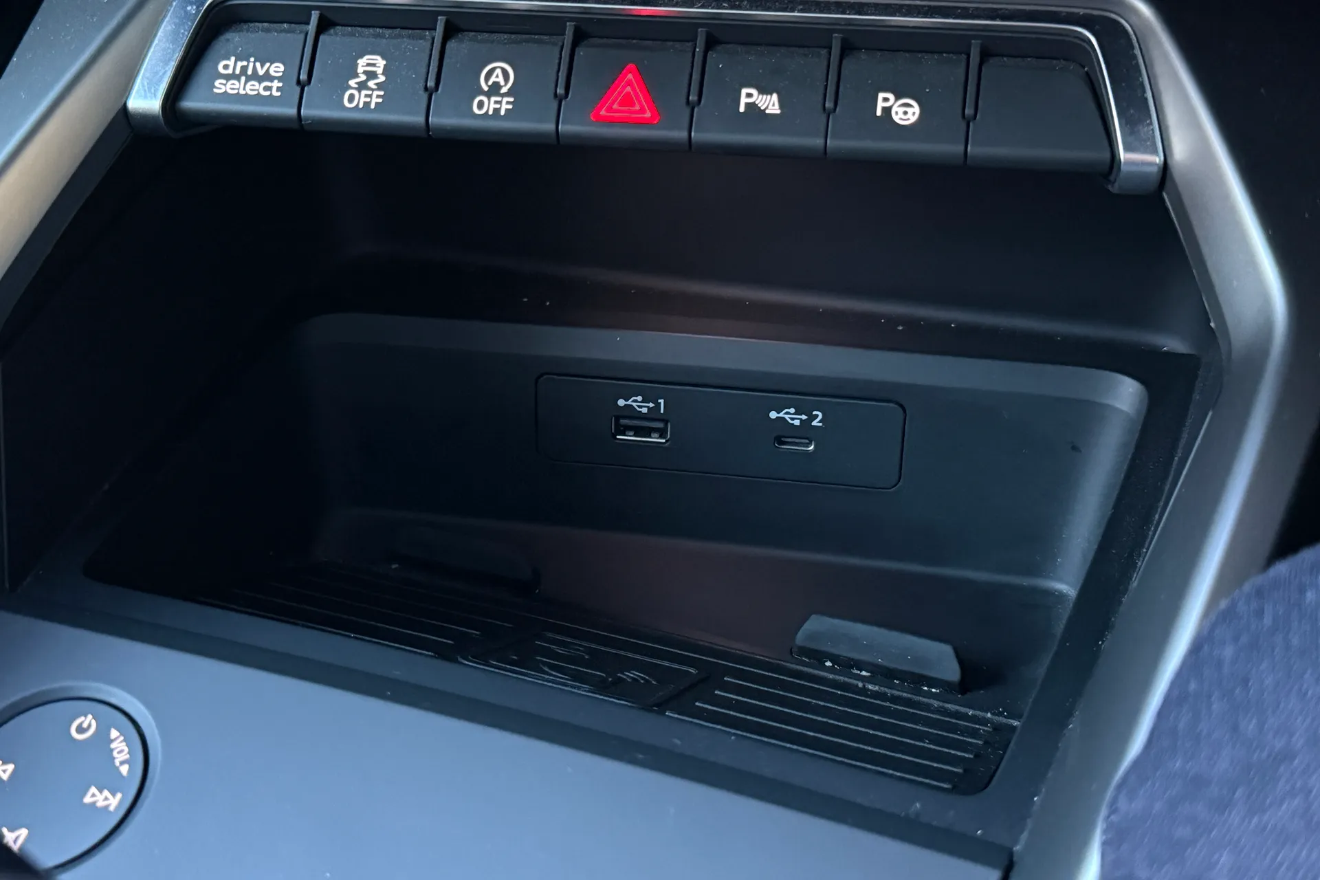 Audi A3 thumbnail image number 14