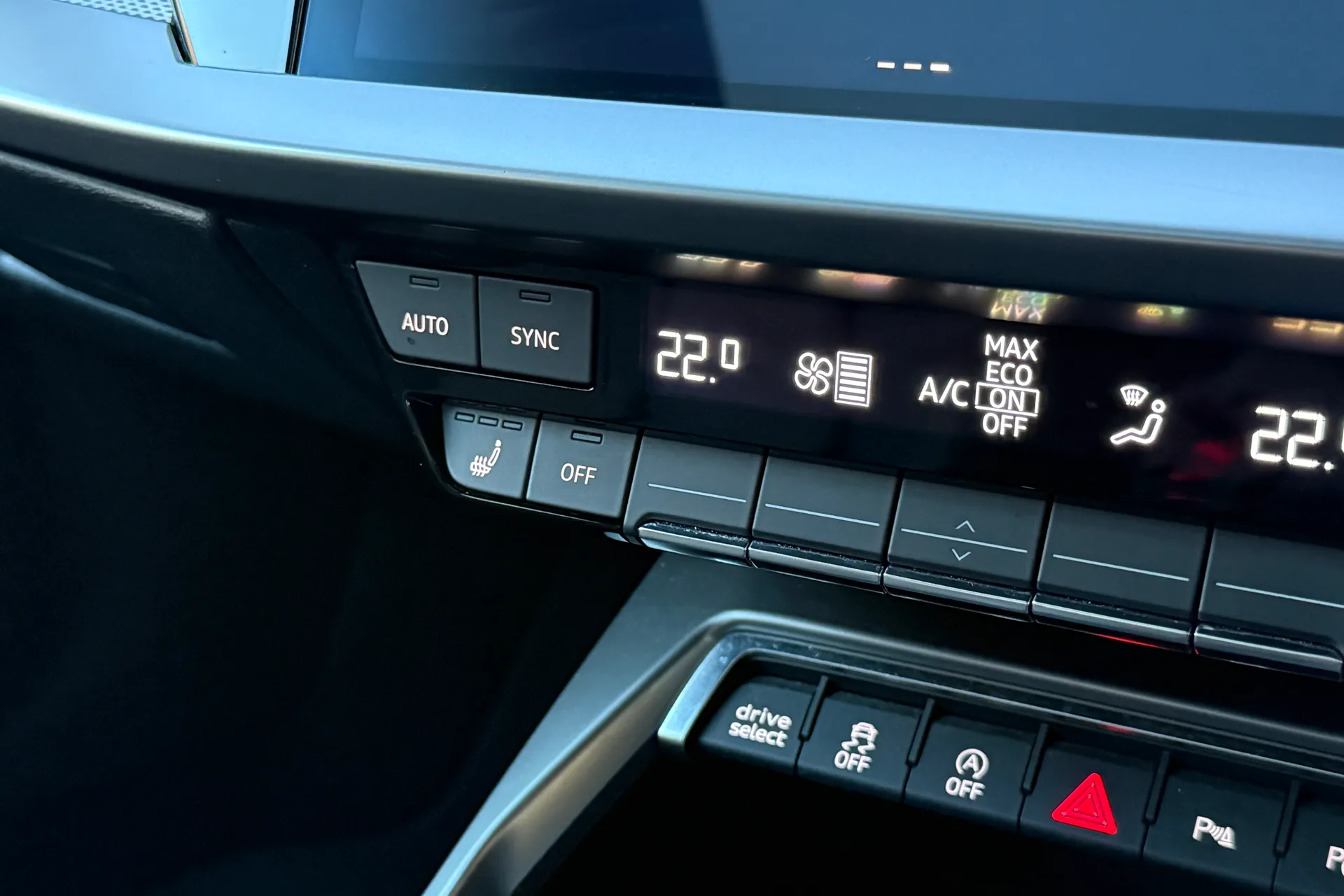 Audi A3 thumbnail image number 12