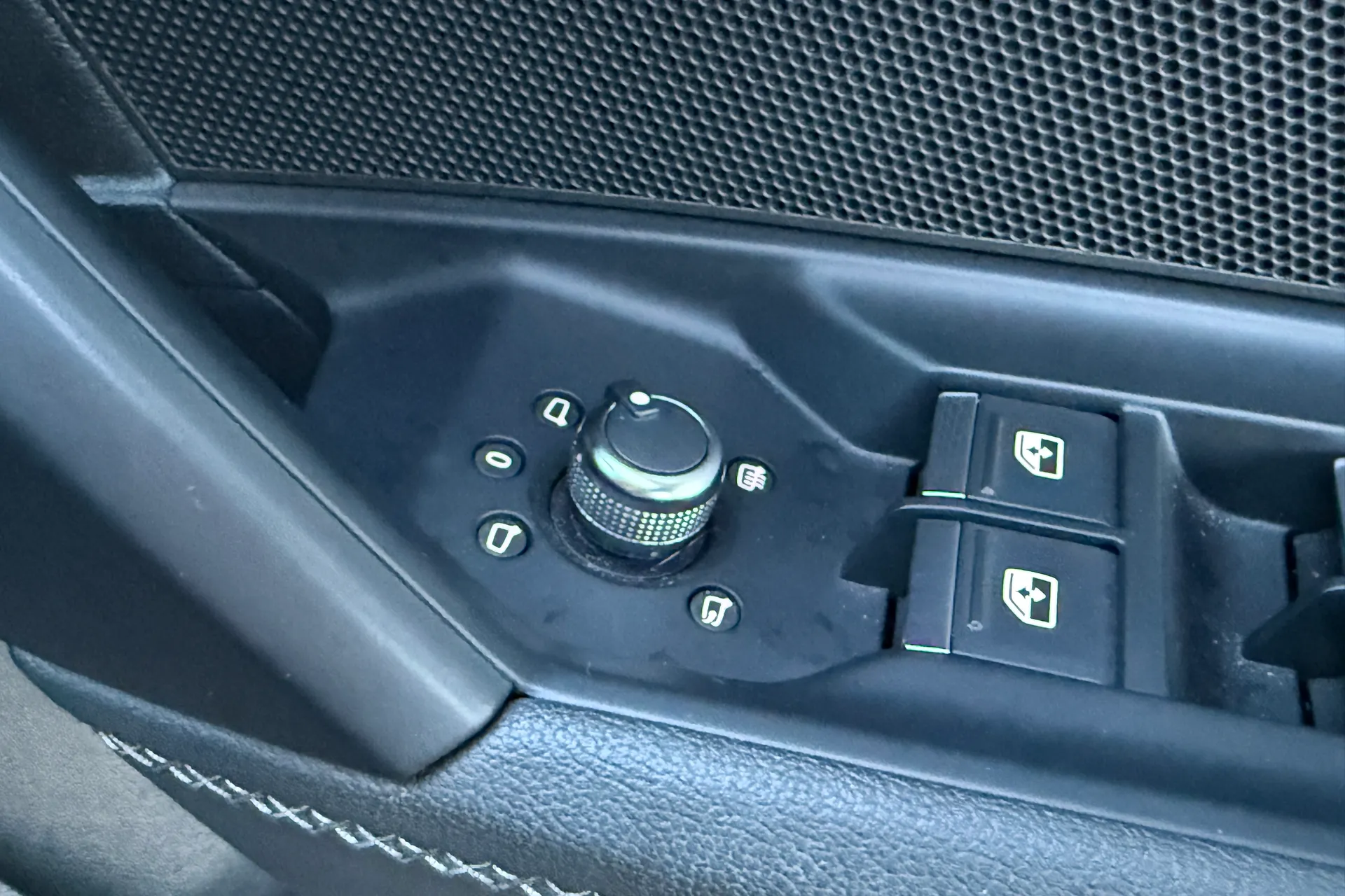 Audi A3 thumbnail image number 27