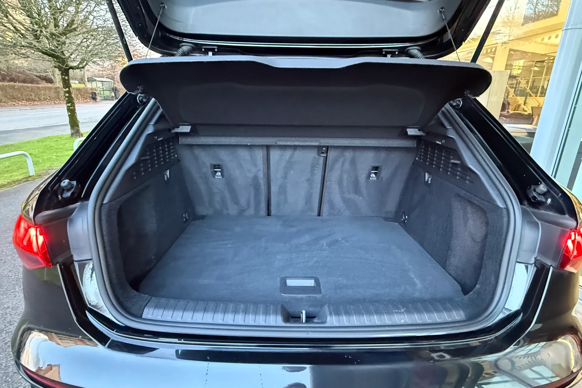 Audi A3 thumbnail image number 45