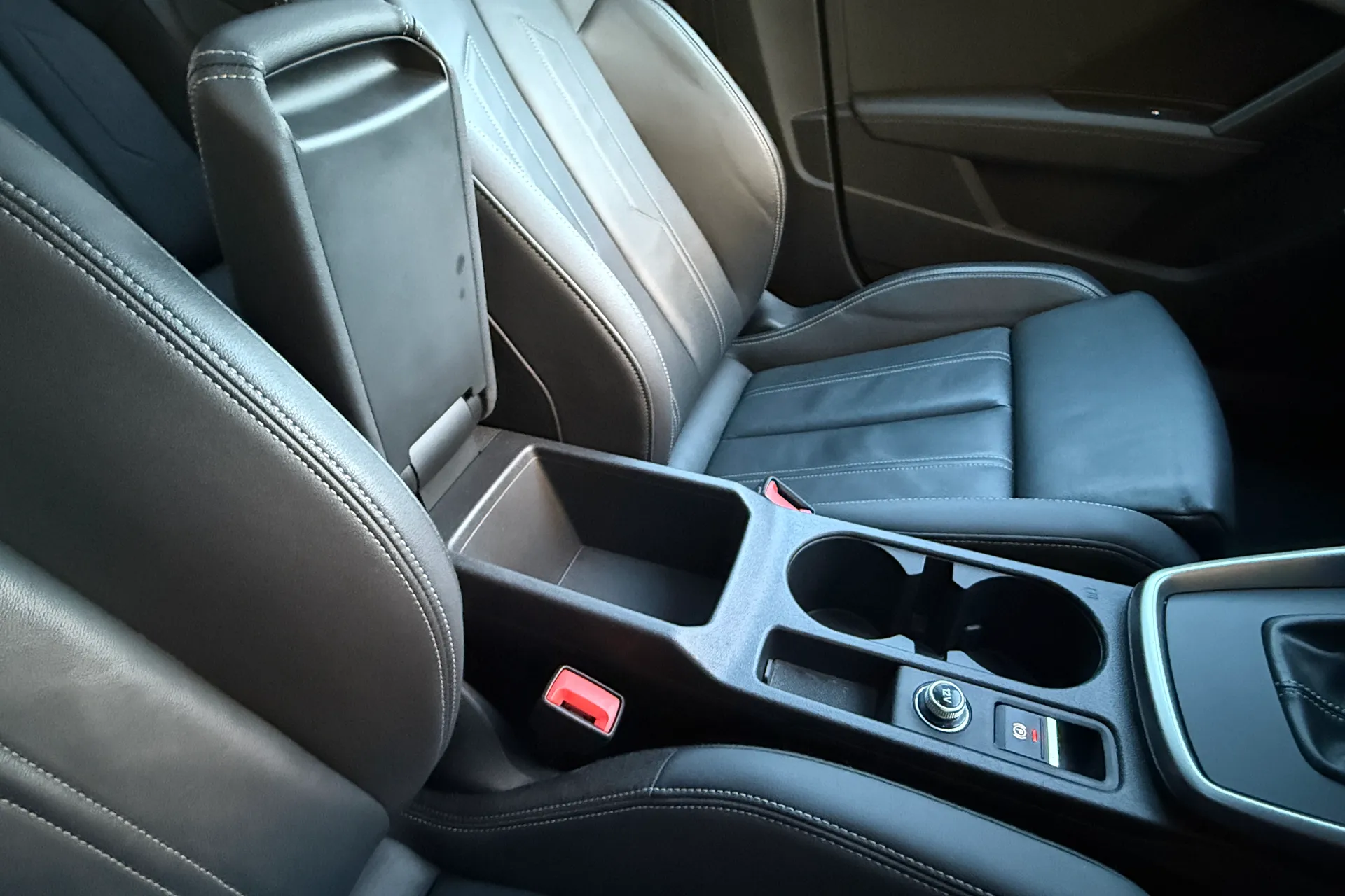 Audi A3 thumbnail image number 33