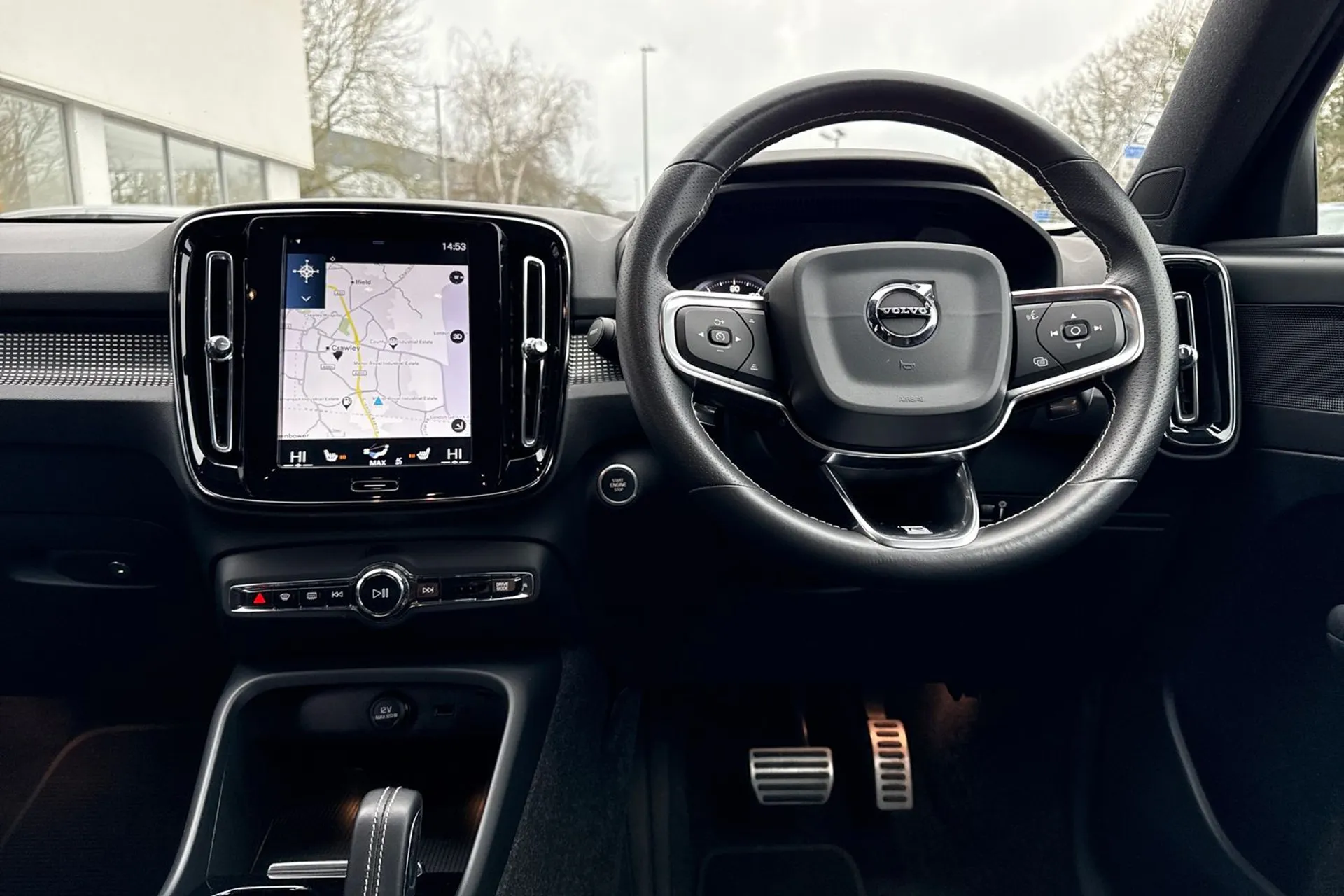 Volvo XC40 thumbnail image number 32