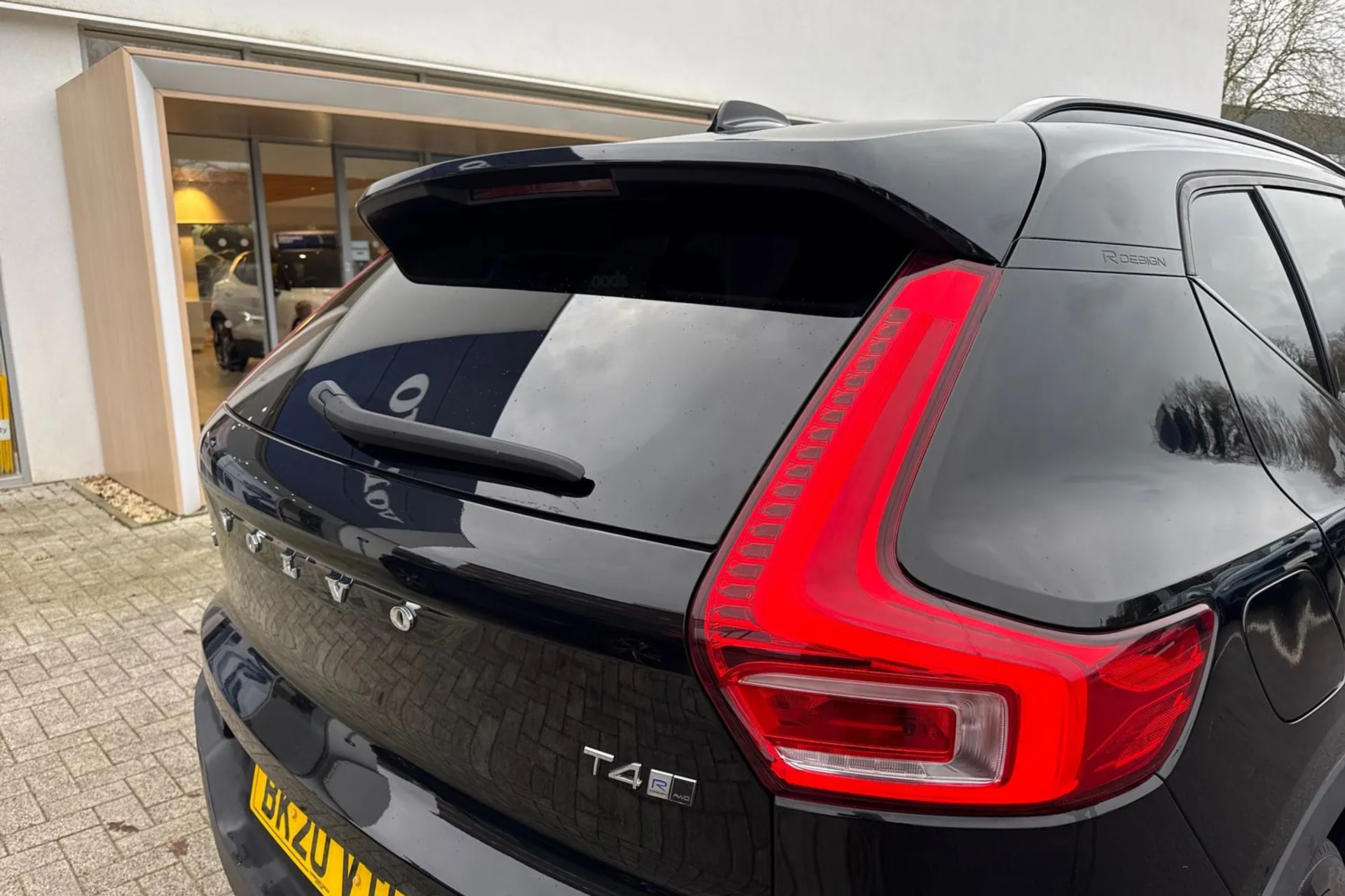 Volvo XC40 thumbnail image number 12