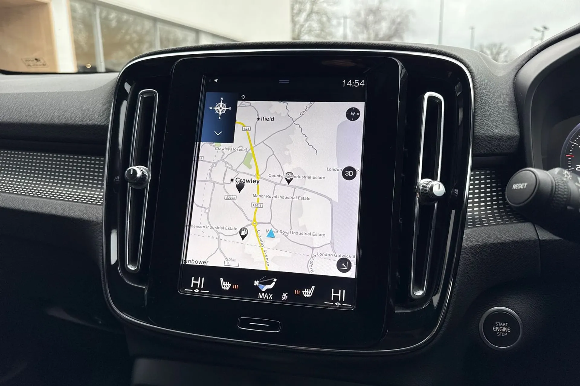 Volvo XC40 thumbnail image number 36