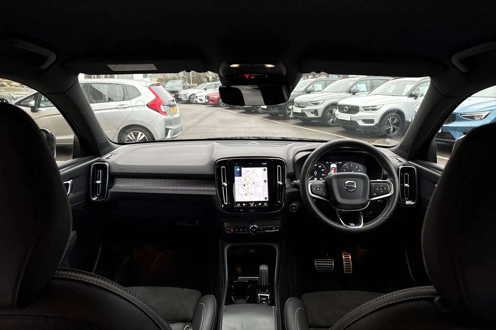 Volvo XC40 thumbnail image number 29