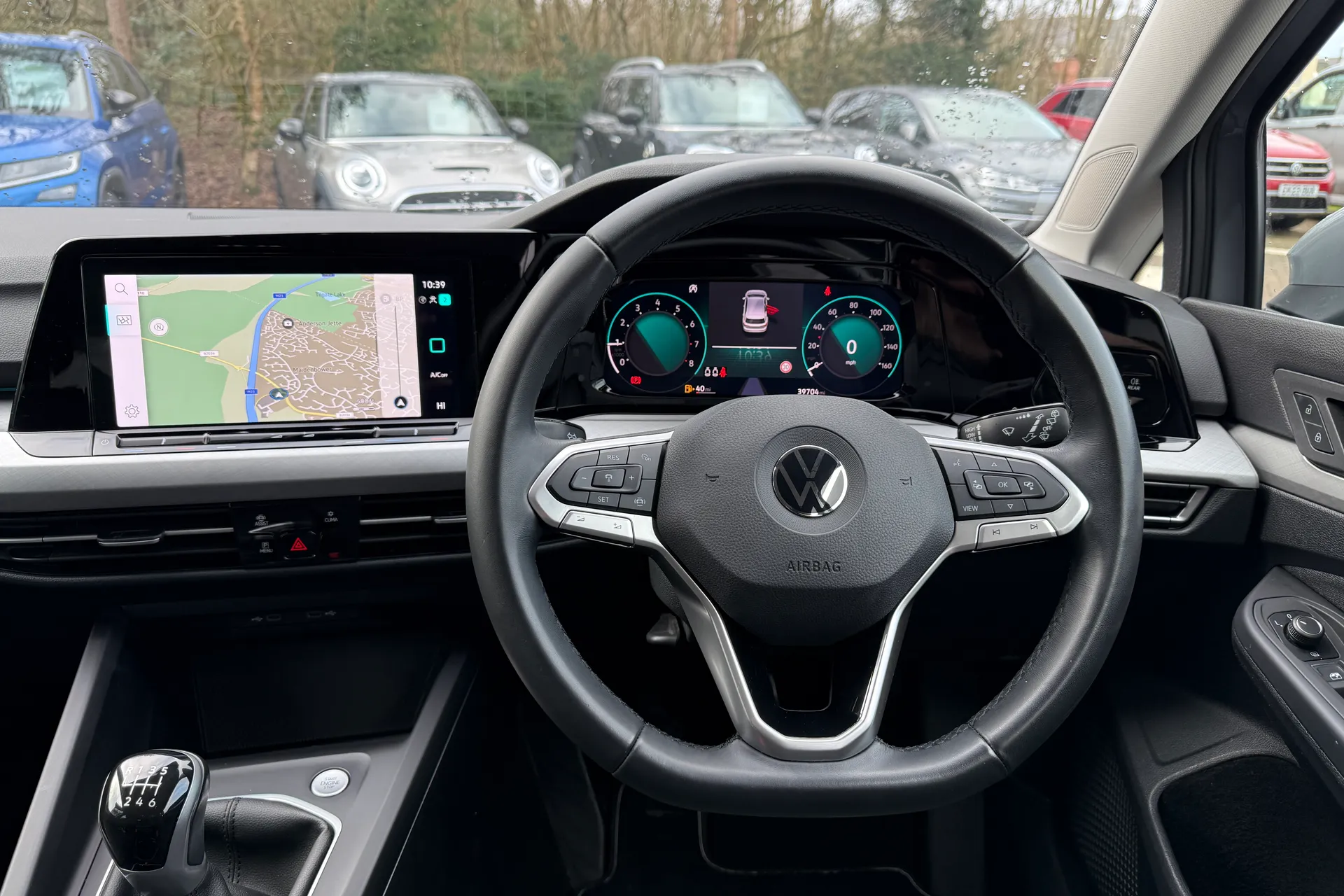 VOLKSWAGEN GOLF thumbnail image number 36