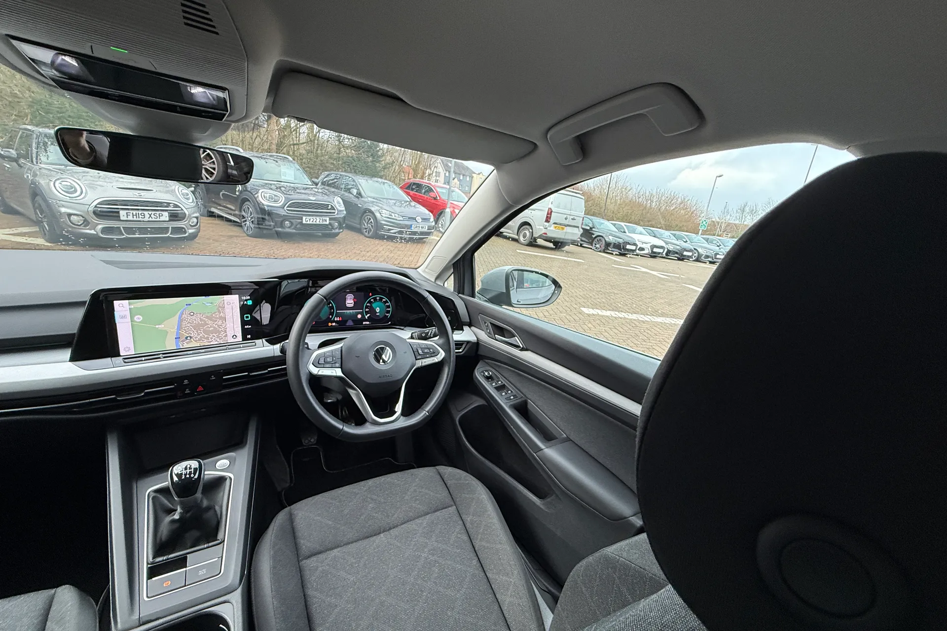 VOLKSWAGEN GOLF thumbnail image number 34