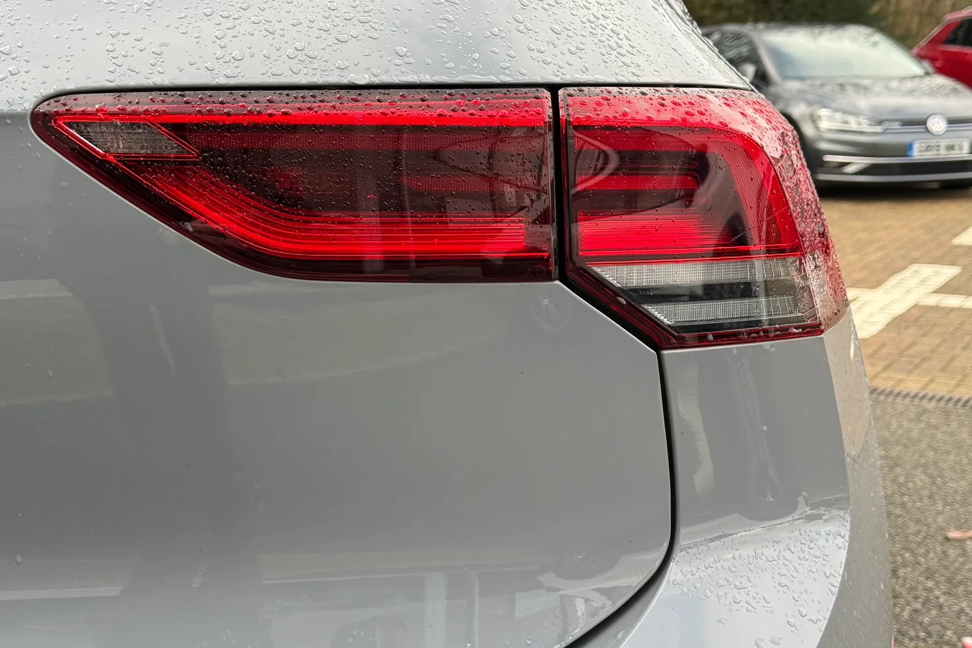 VOLKSWAGEN GOLF thumbnail image number 41