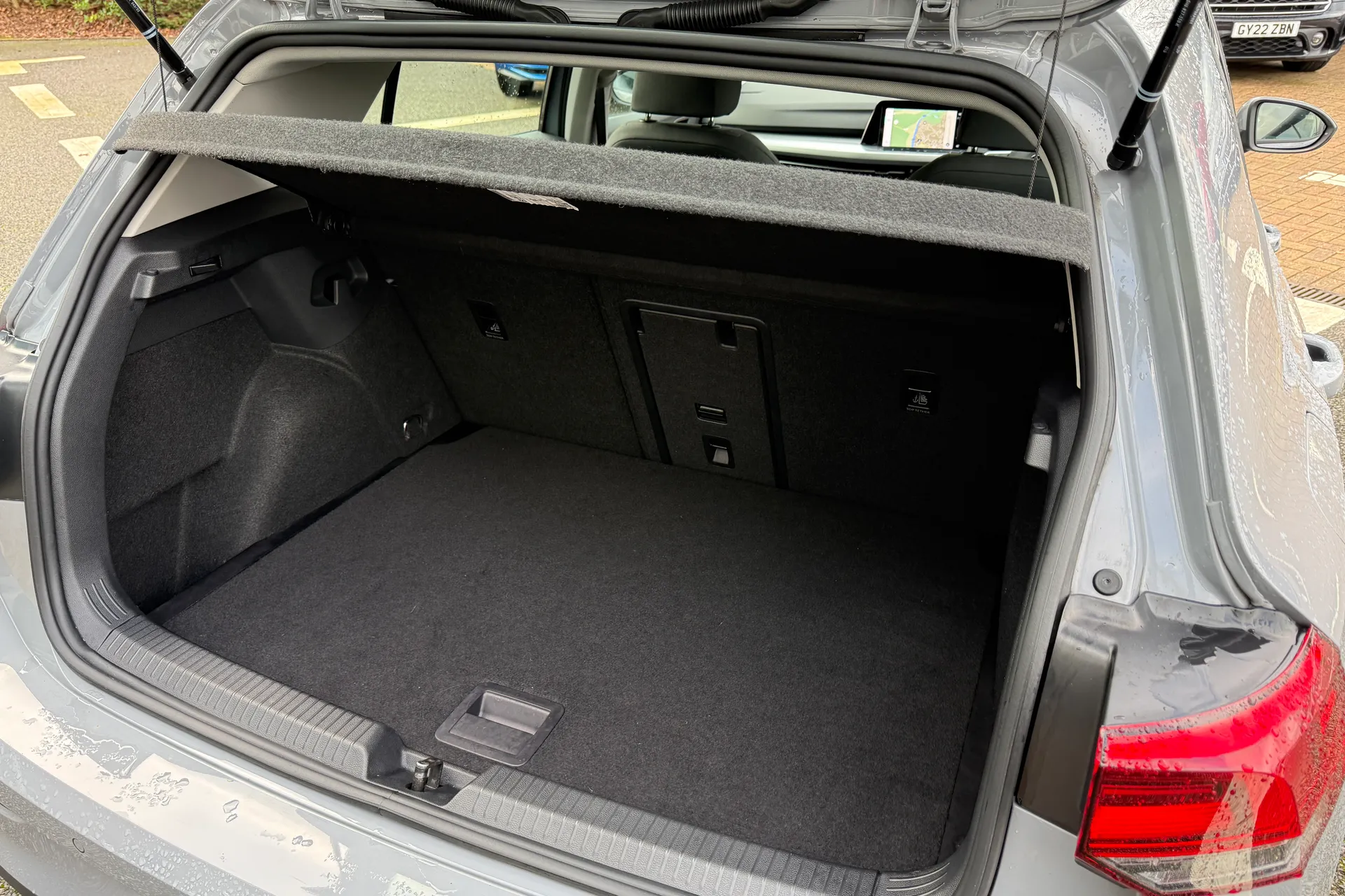 VOLKSWAGEN GOLF thumbnail image number 42