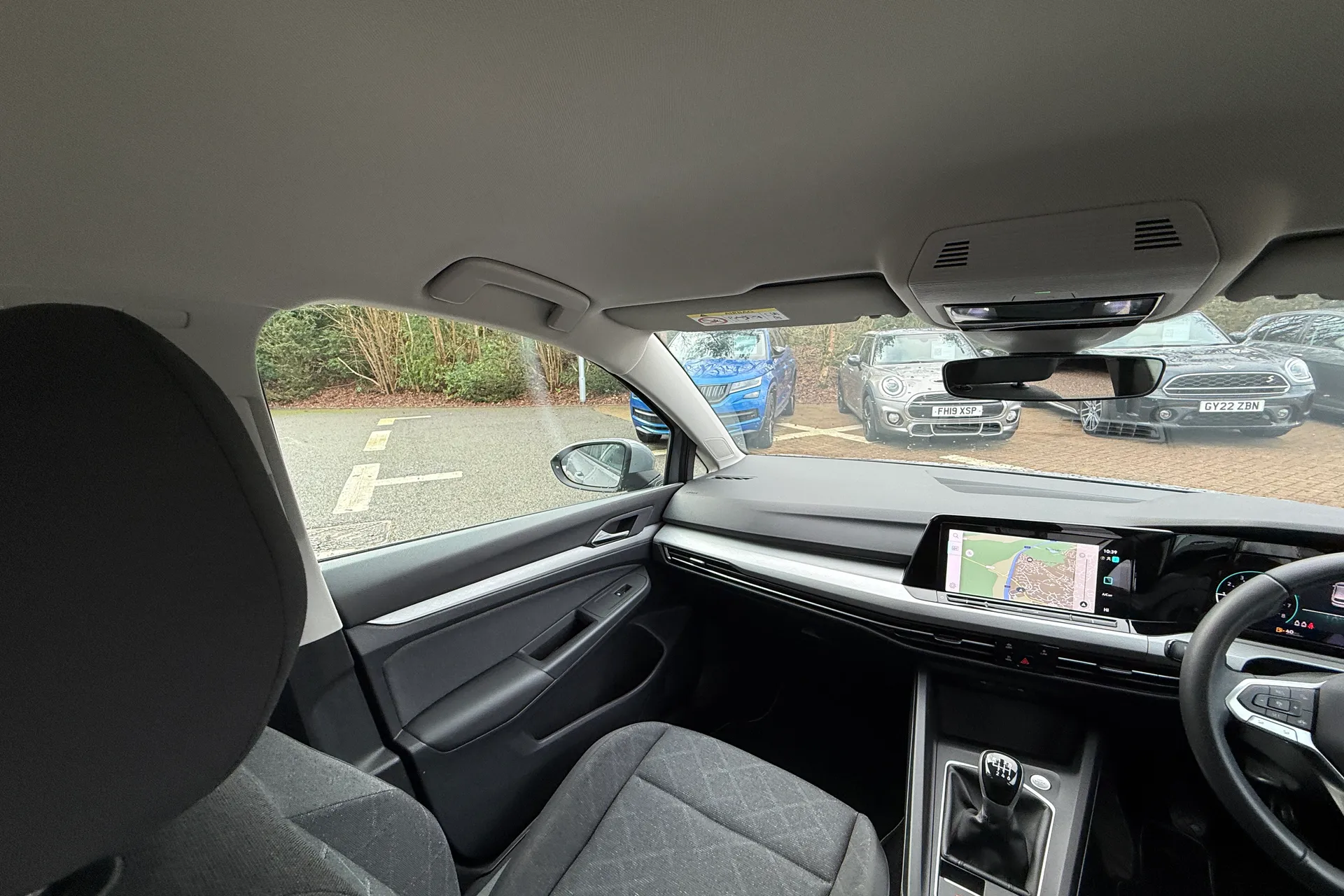 VOLKSWAGEN GOLF thumbnail image number 33