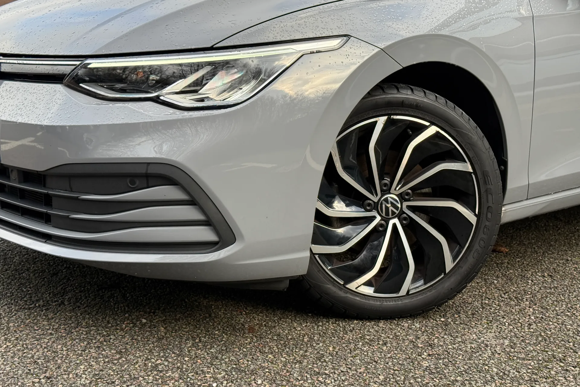 VOLKSWAGEN GOLF thumbnail image number 52