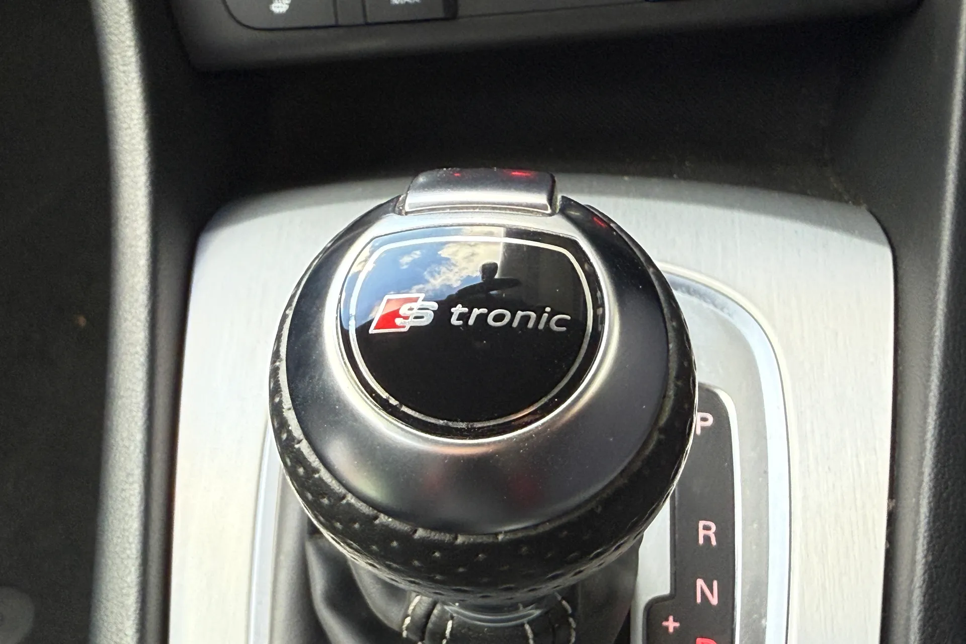 Audi Q3 thumbnail image number 22