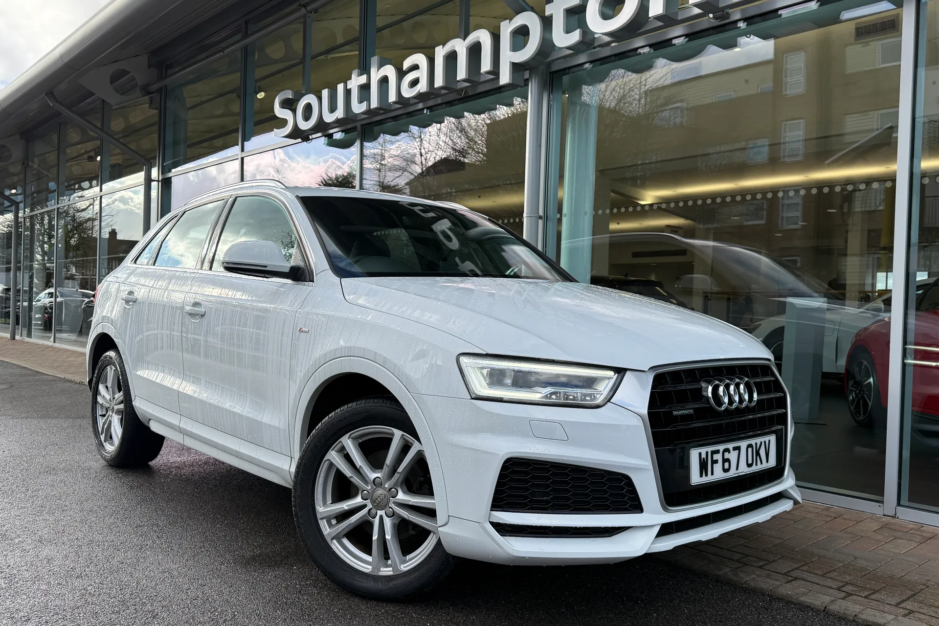 Audi Q3 thumbnail image number 70