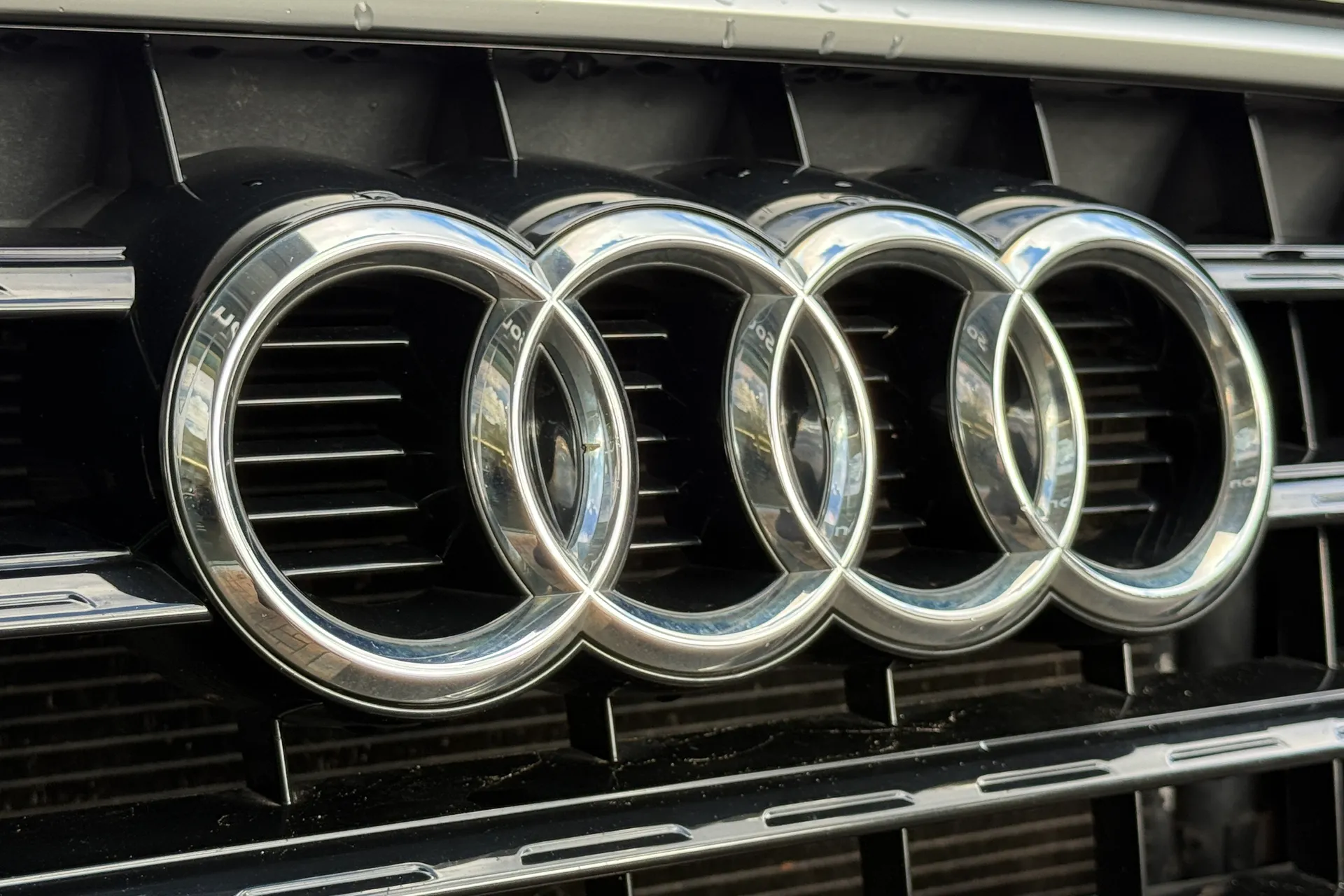 Audi Q3 thumbnail image number 66