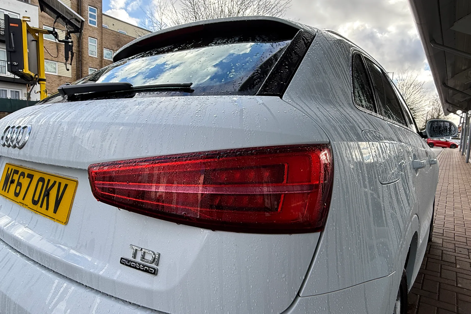 Audi Q3 thumbnail image number 44