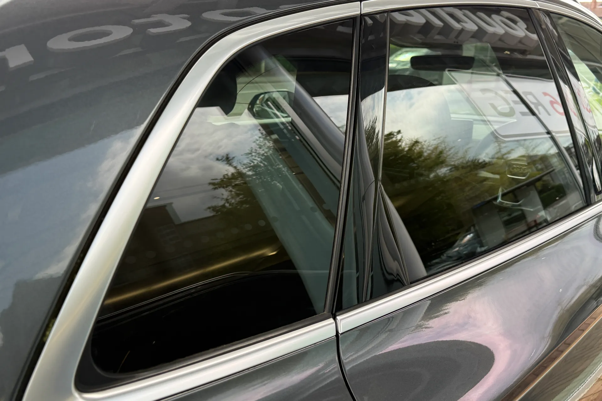 Audi Q5 thumbnail image number 45